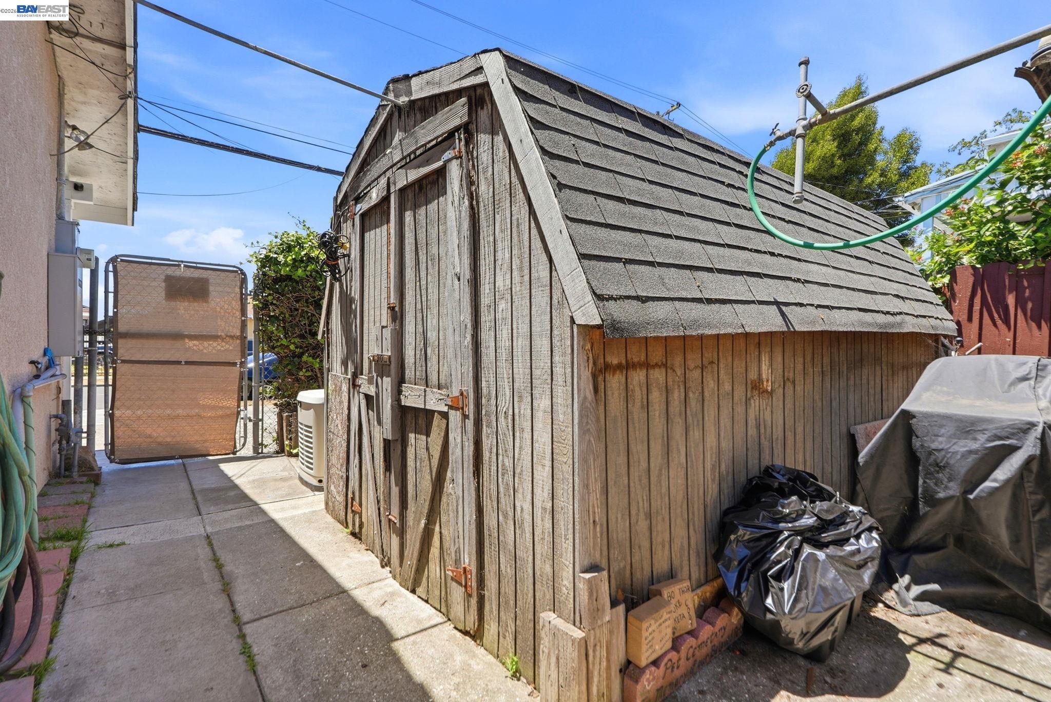 9034 Birch St, Oakland CA 94603 — photo 46