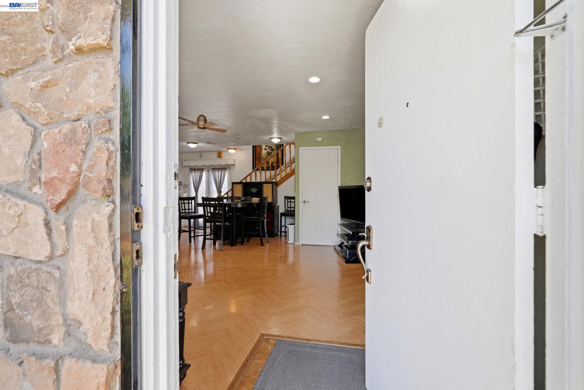 9034 Birch St, Oakland CA 94603 — photo 6