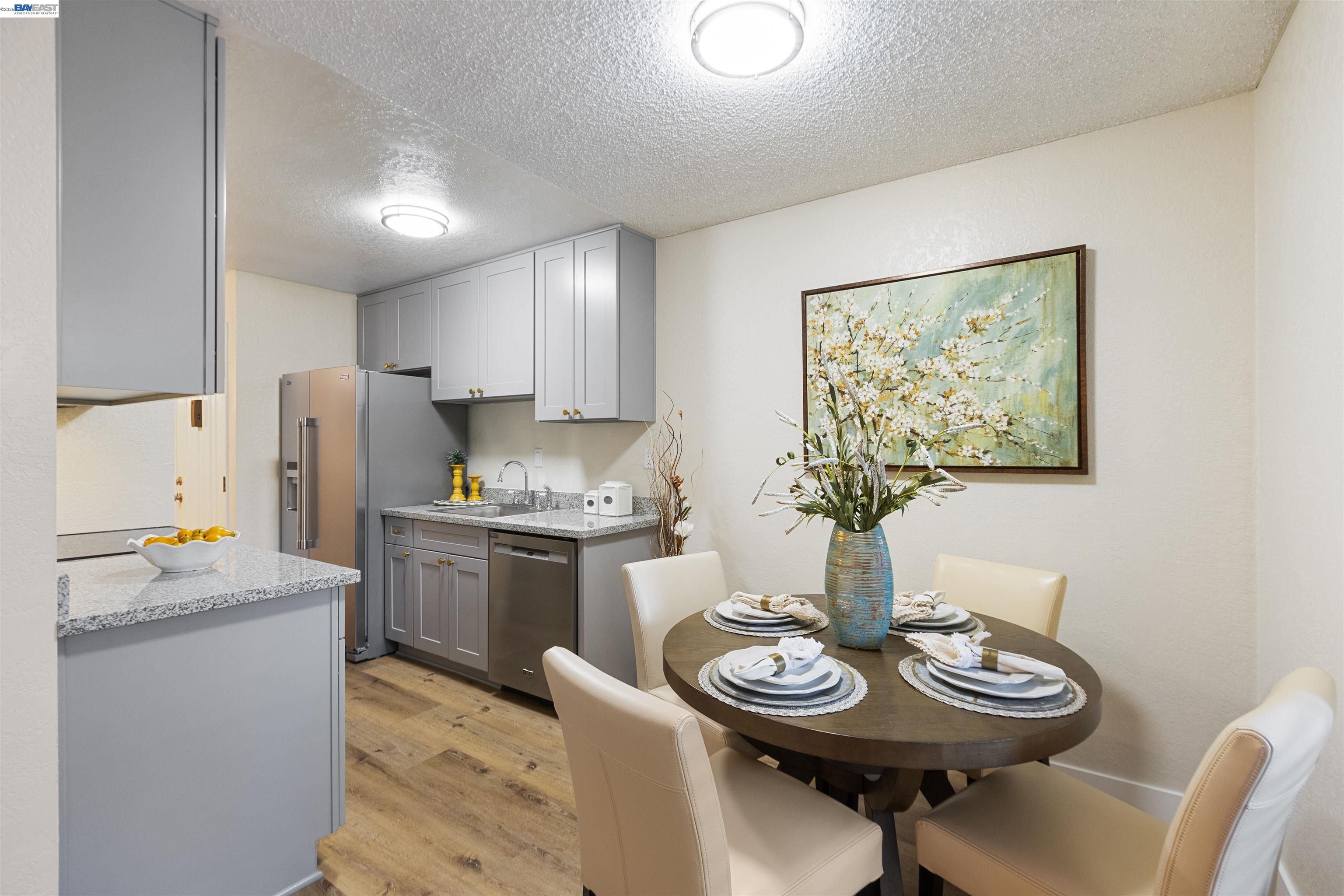 2131 Northwood Cir # D, Concord CA 94520 — photo 2