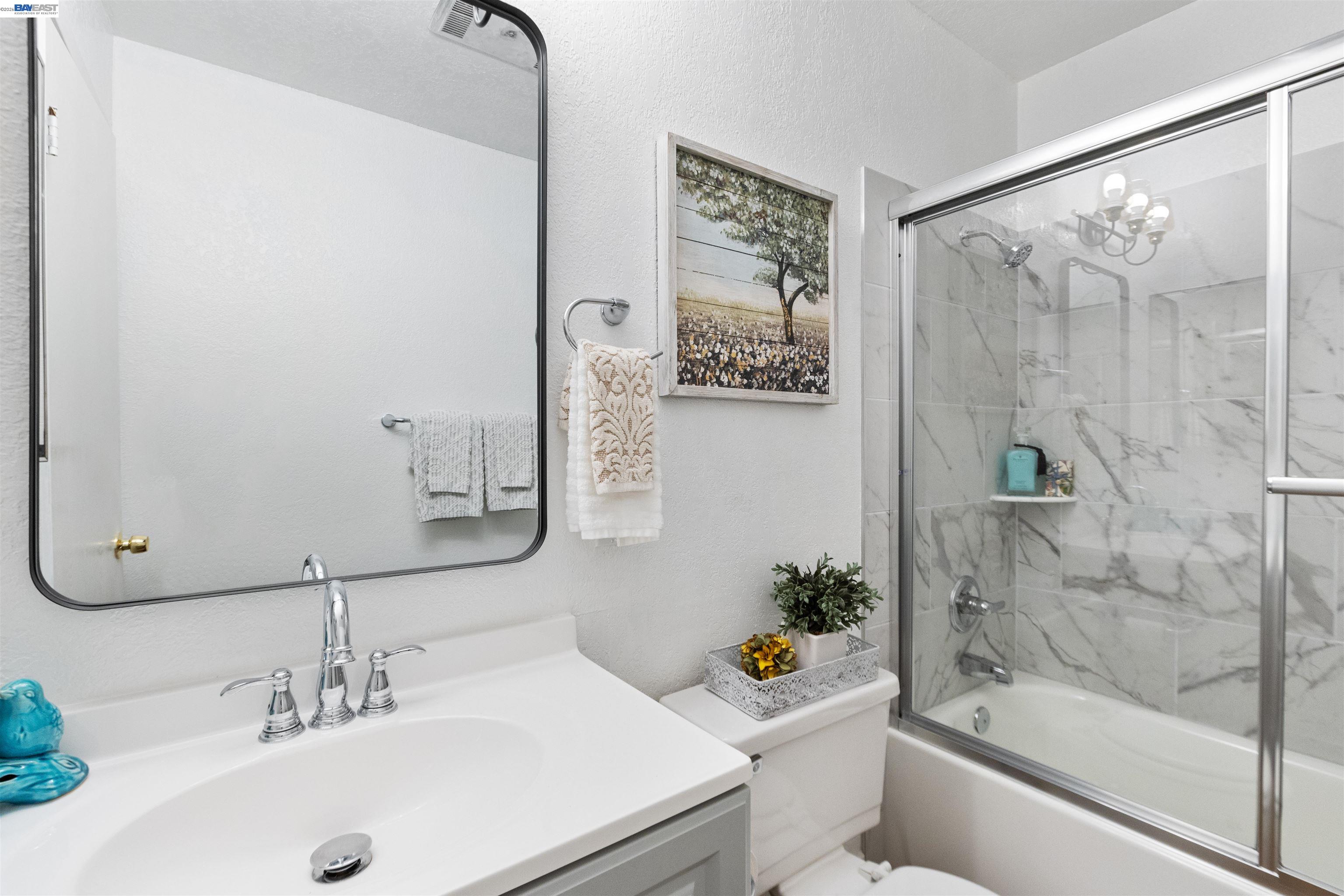 2131 Northwood Cir # D, Concord CA 94520 — photo 12