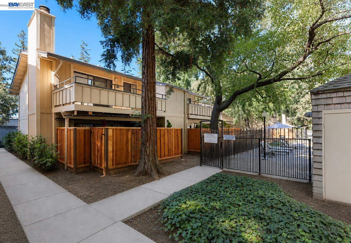 2131 Northwood Cir # D, Concord CA 94520 — photo 24