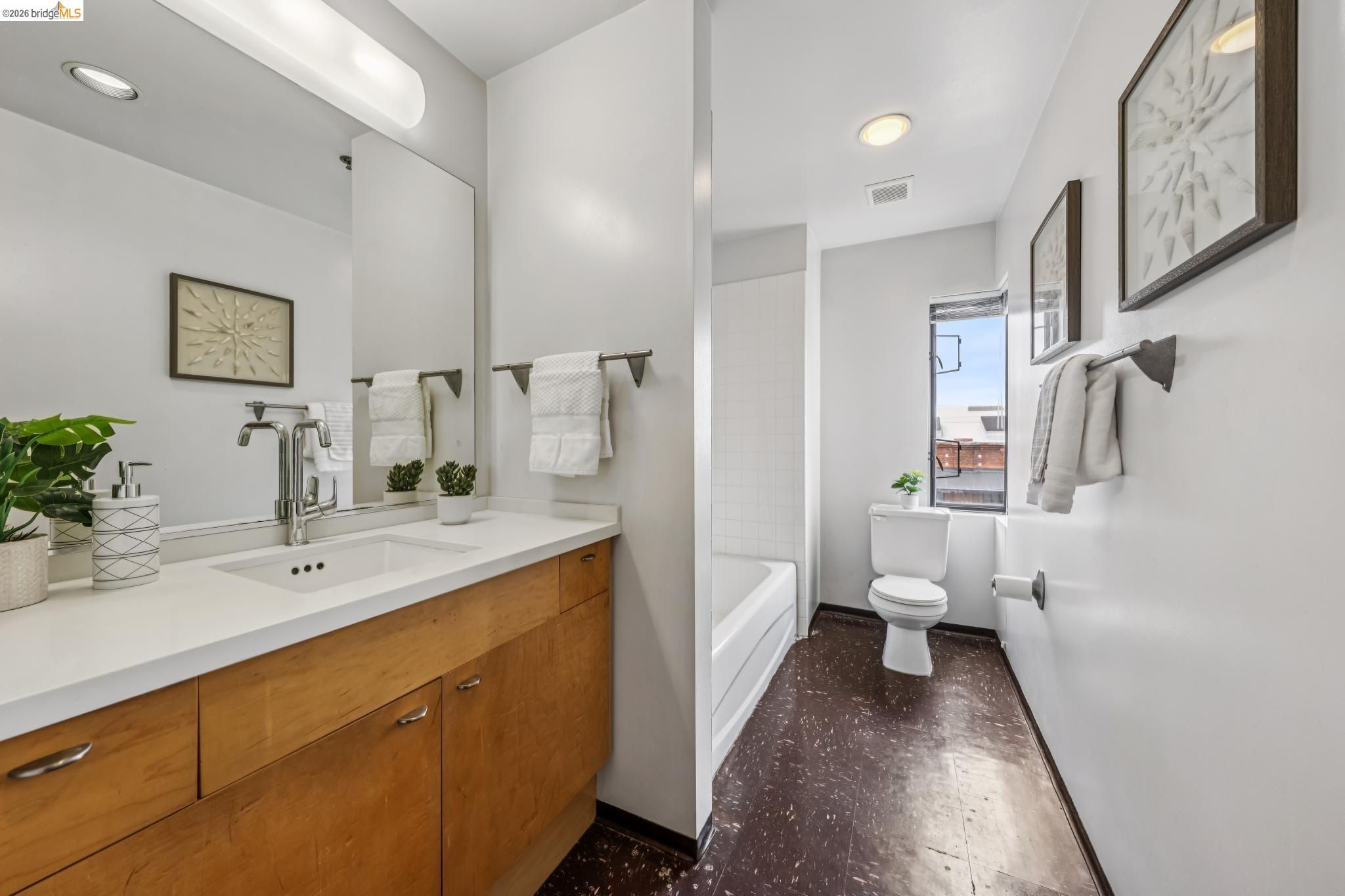 1510 Park Ave 315