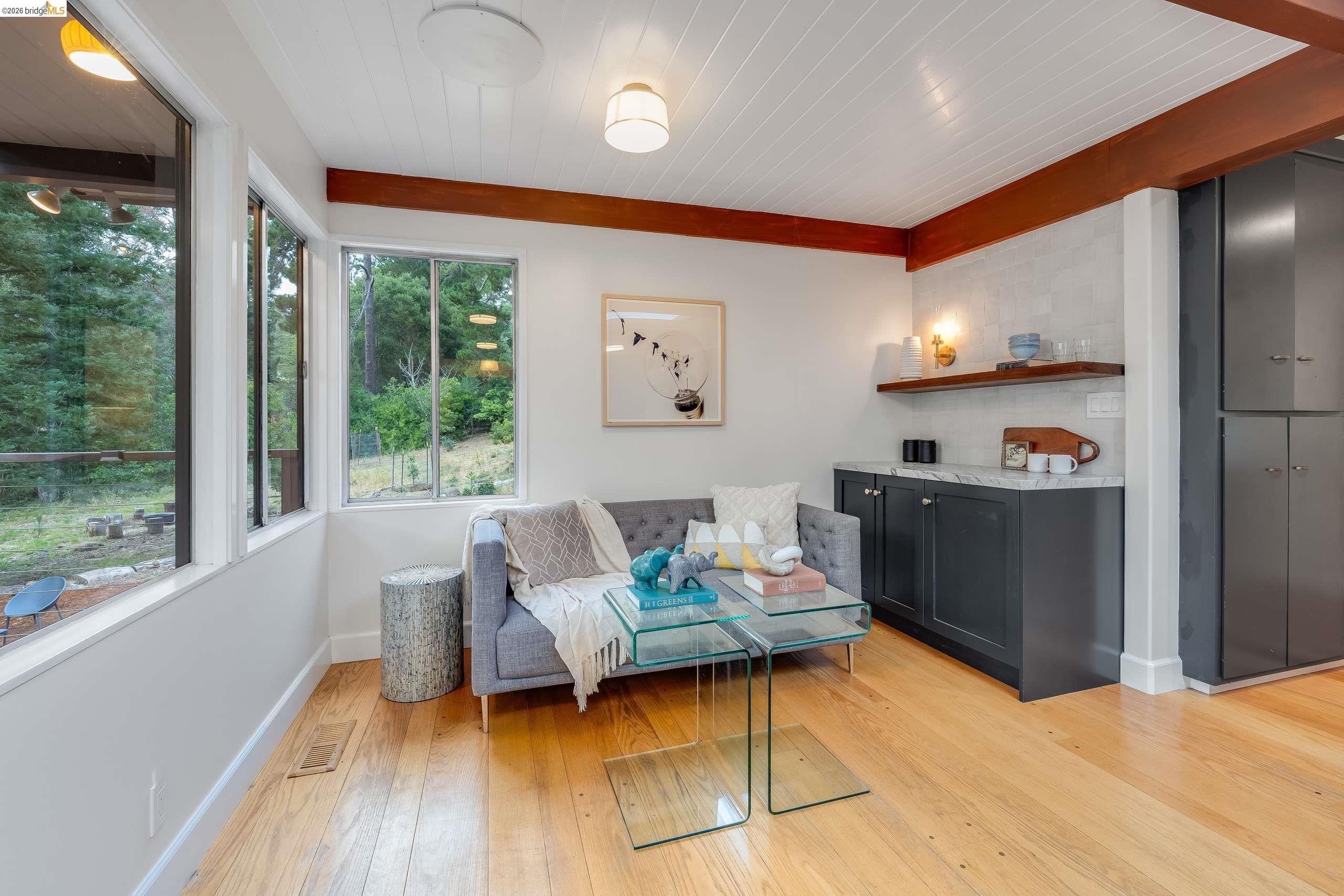 4685 Commonwealth Dr, Oakland CA 94605 — photo 11