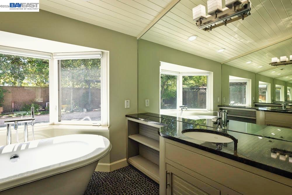 406 Stanford St, Vacaville CA 95687 — photo 11