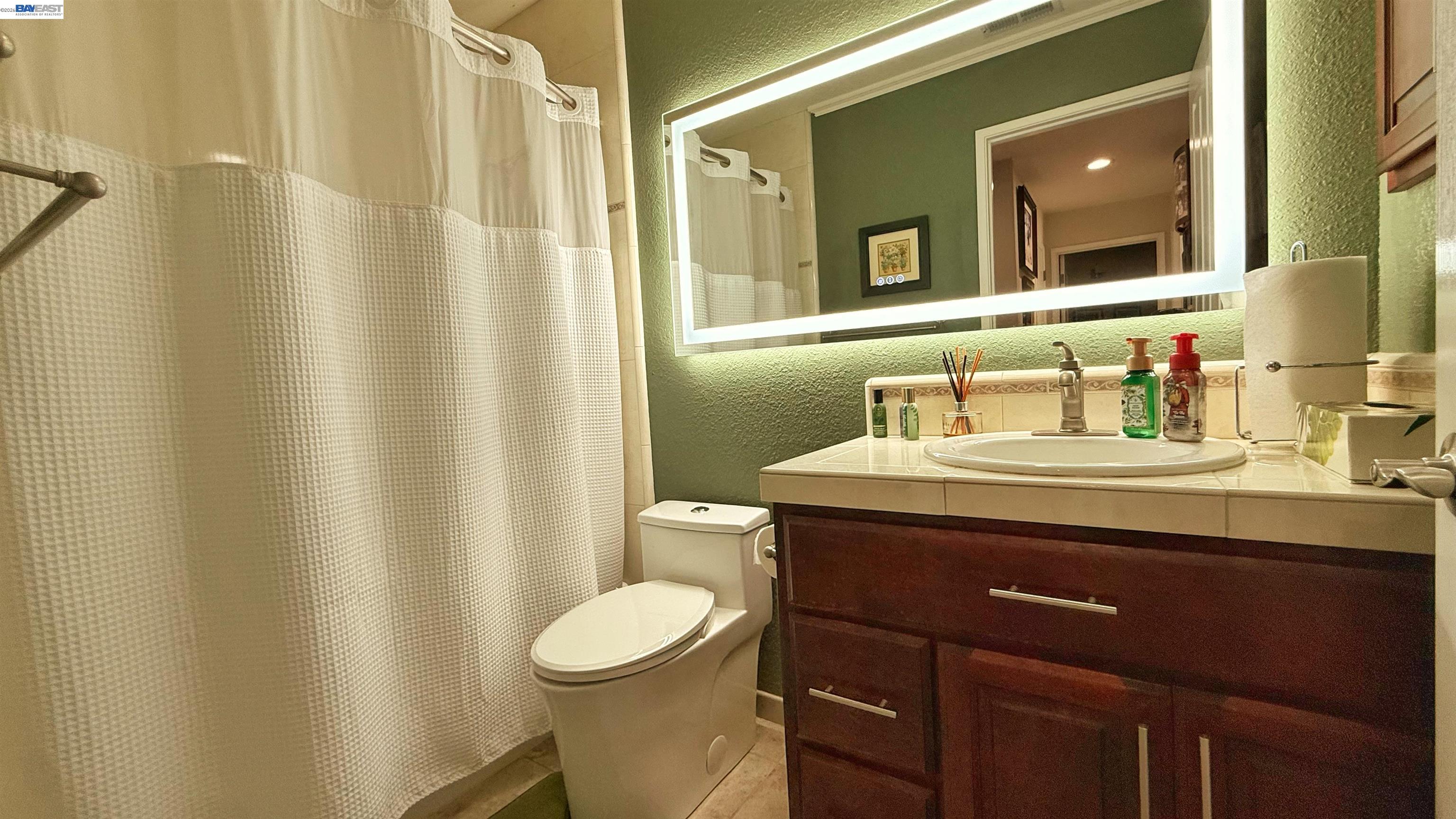 406 Stanford St, Vacaville CA 95687 — photo 12