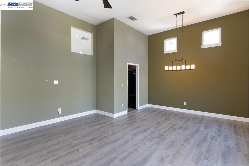 406 Stanford St, Vacaville CA 95687 — photo 3