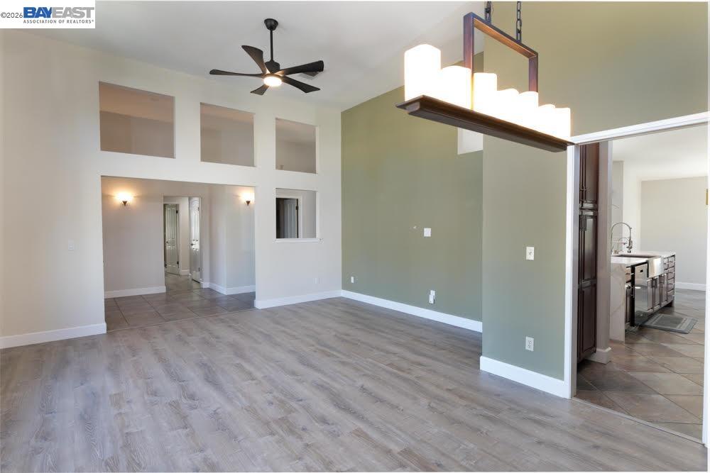 406 Stanford St, Vacaville CA 95687 — photo 4