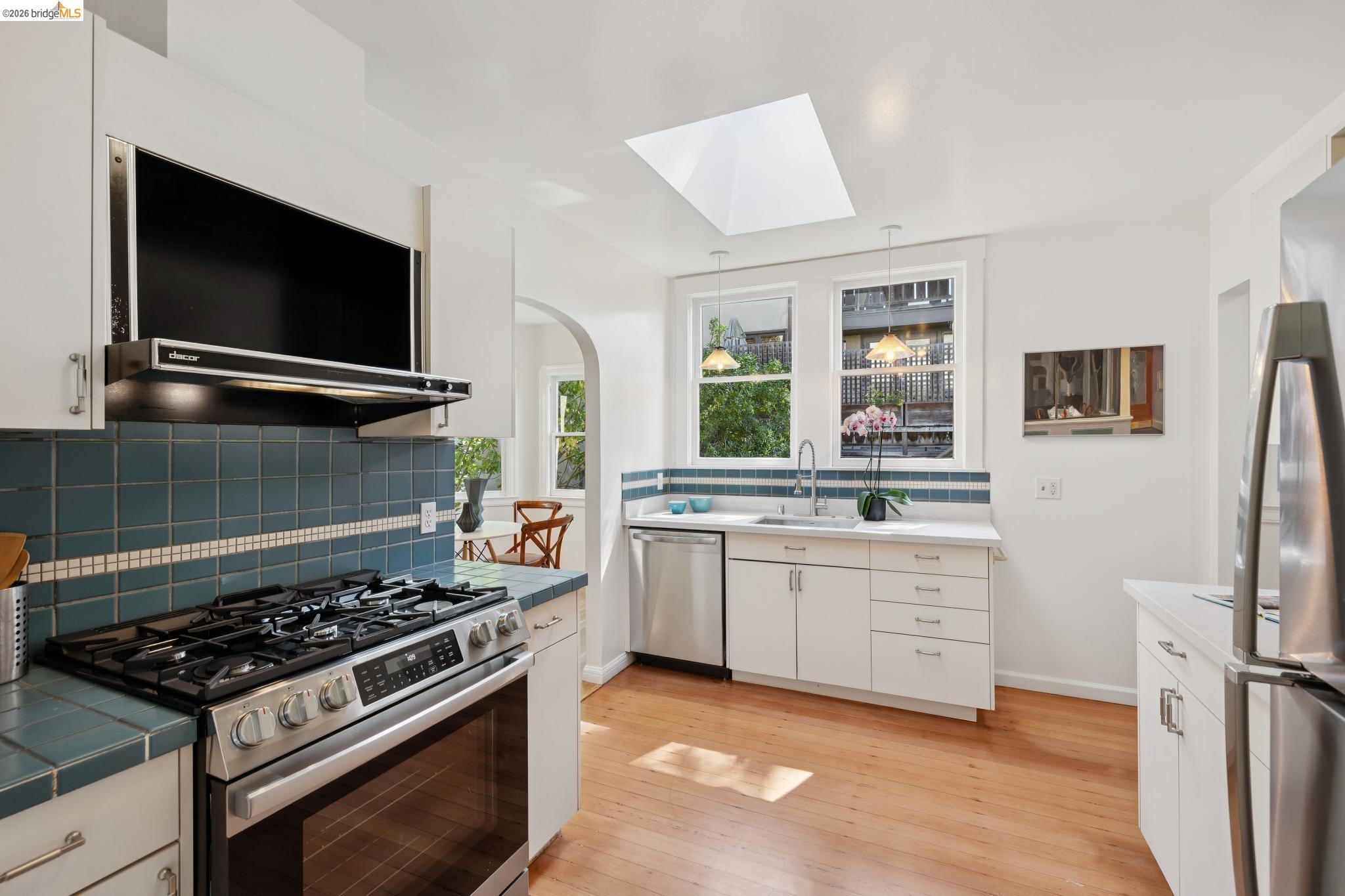 2558 Hilgard Ave, Berkeley CA 94709 — photo 40