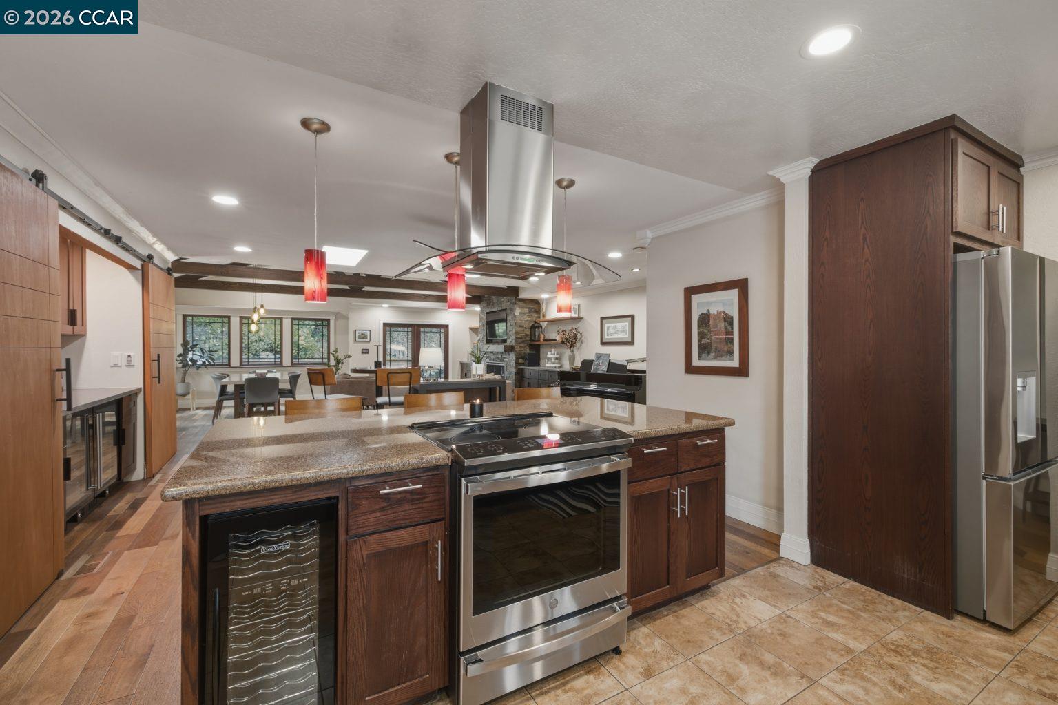 917 Hamilton Dr, Pleasant Hill CA 94523 — photo 8