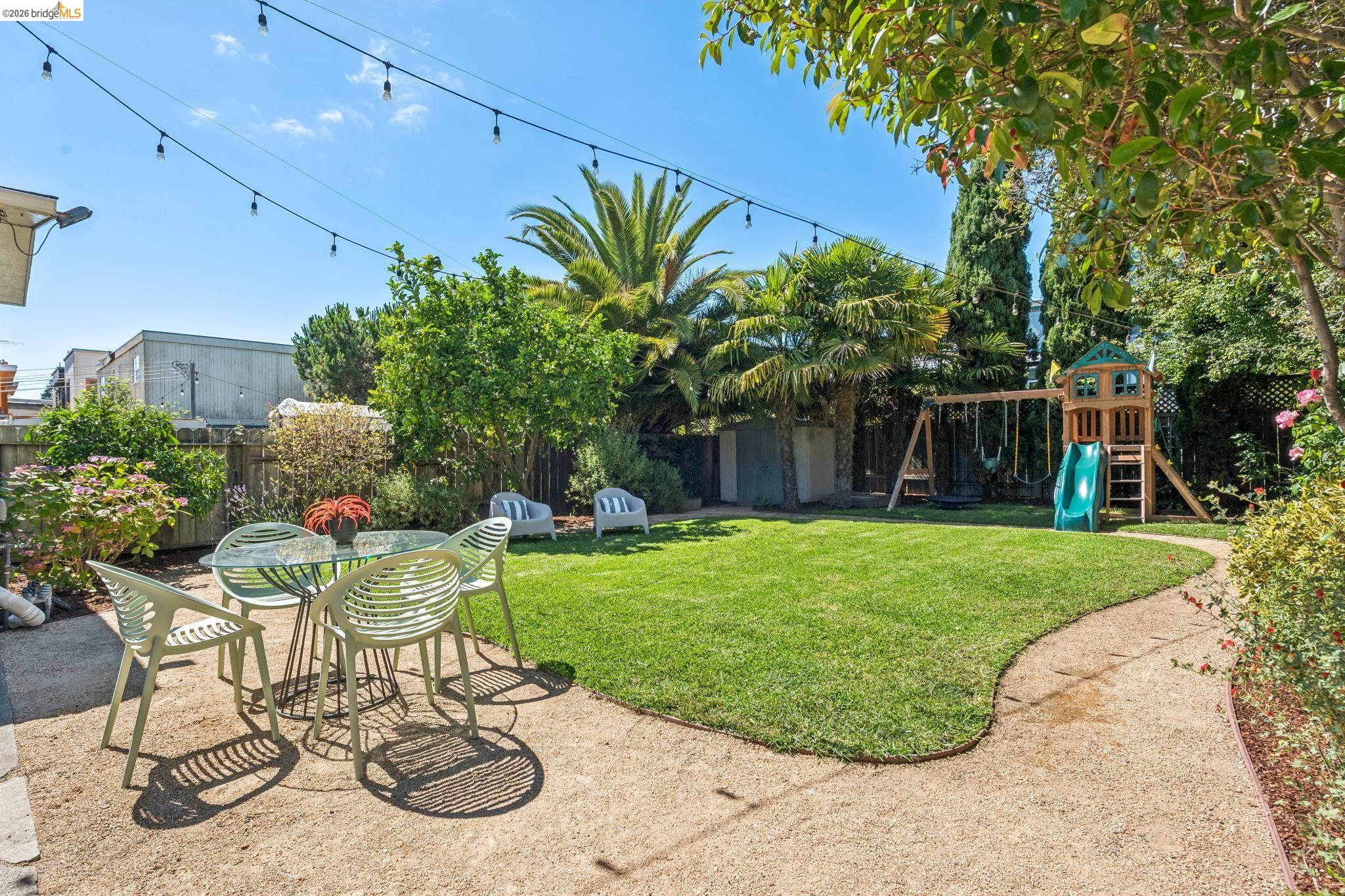 758 61St St, Oakland CA 94609 — photo 66
