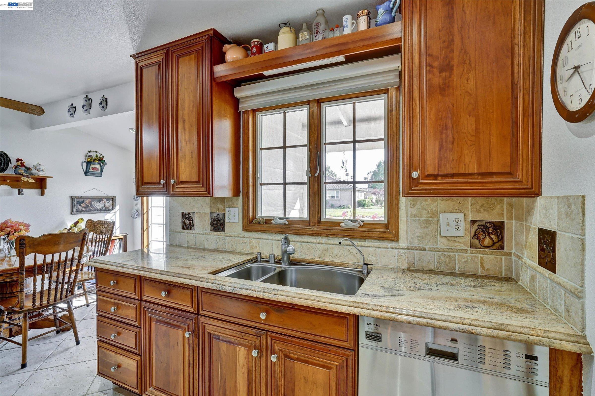 38551 Granville Dr, Fremont CA 94536 — photo 11