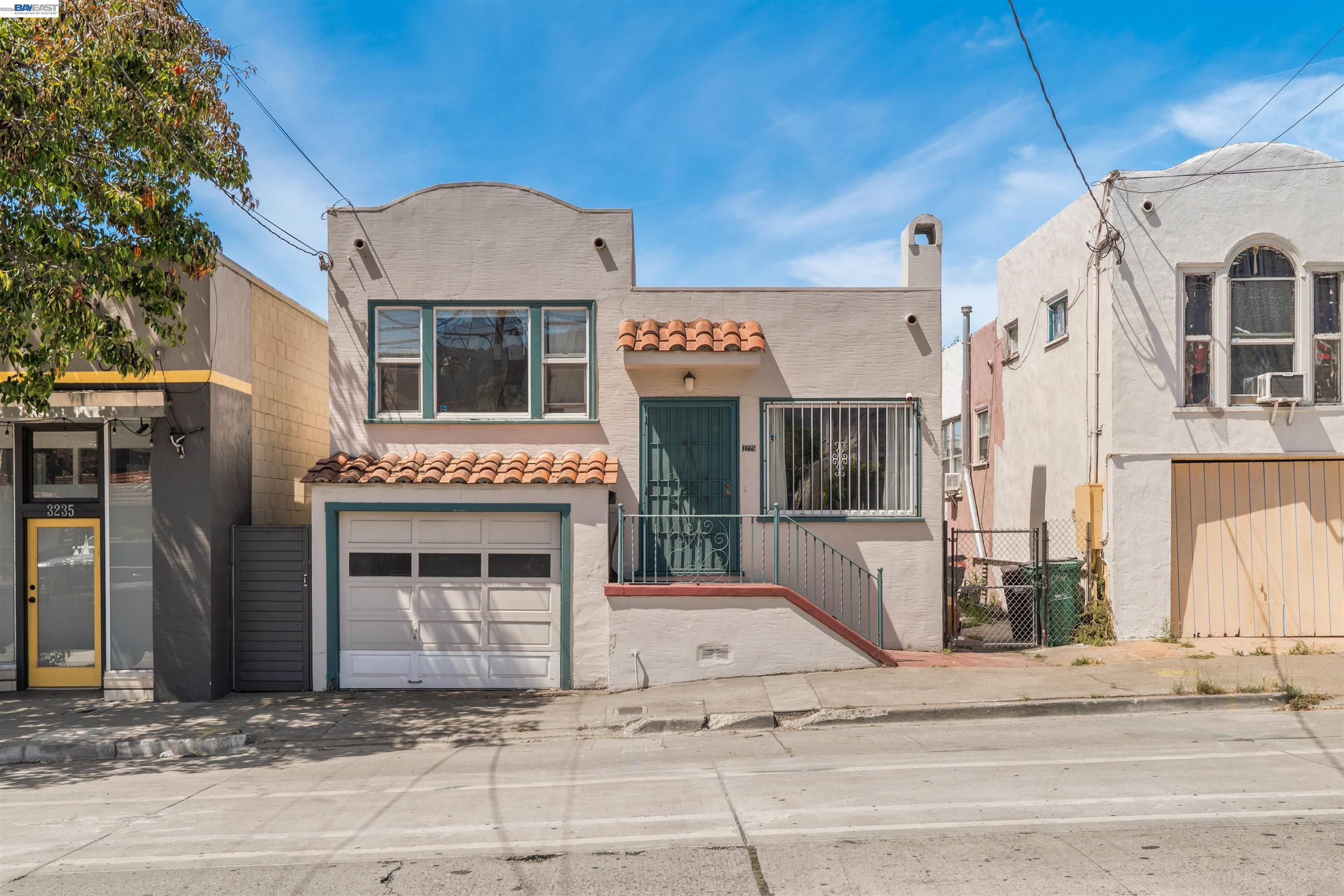 3229 Macarthur Blvd, Oakland CA 94602 — photo 2