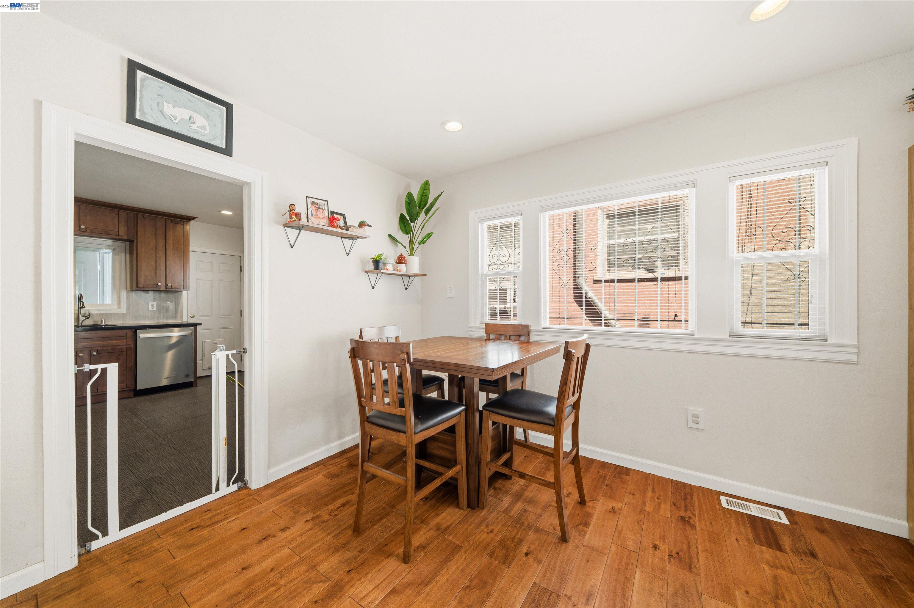 3229 Macarthur Blvd, Oakland CA 94602 — photo 9