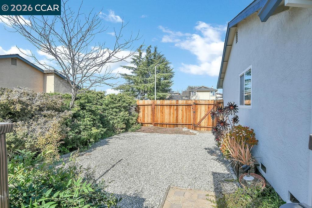 924 Burwood, Antioch CA 94509 — photo 28