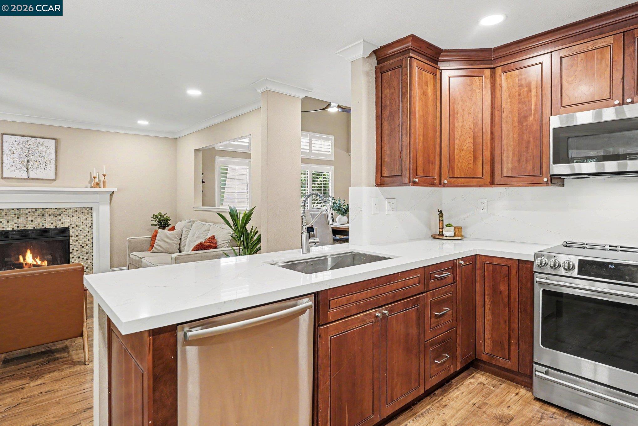 2259 Foxhill Dr, Martinez CA 94553 — photo 8