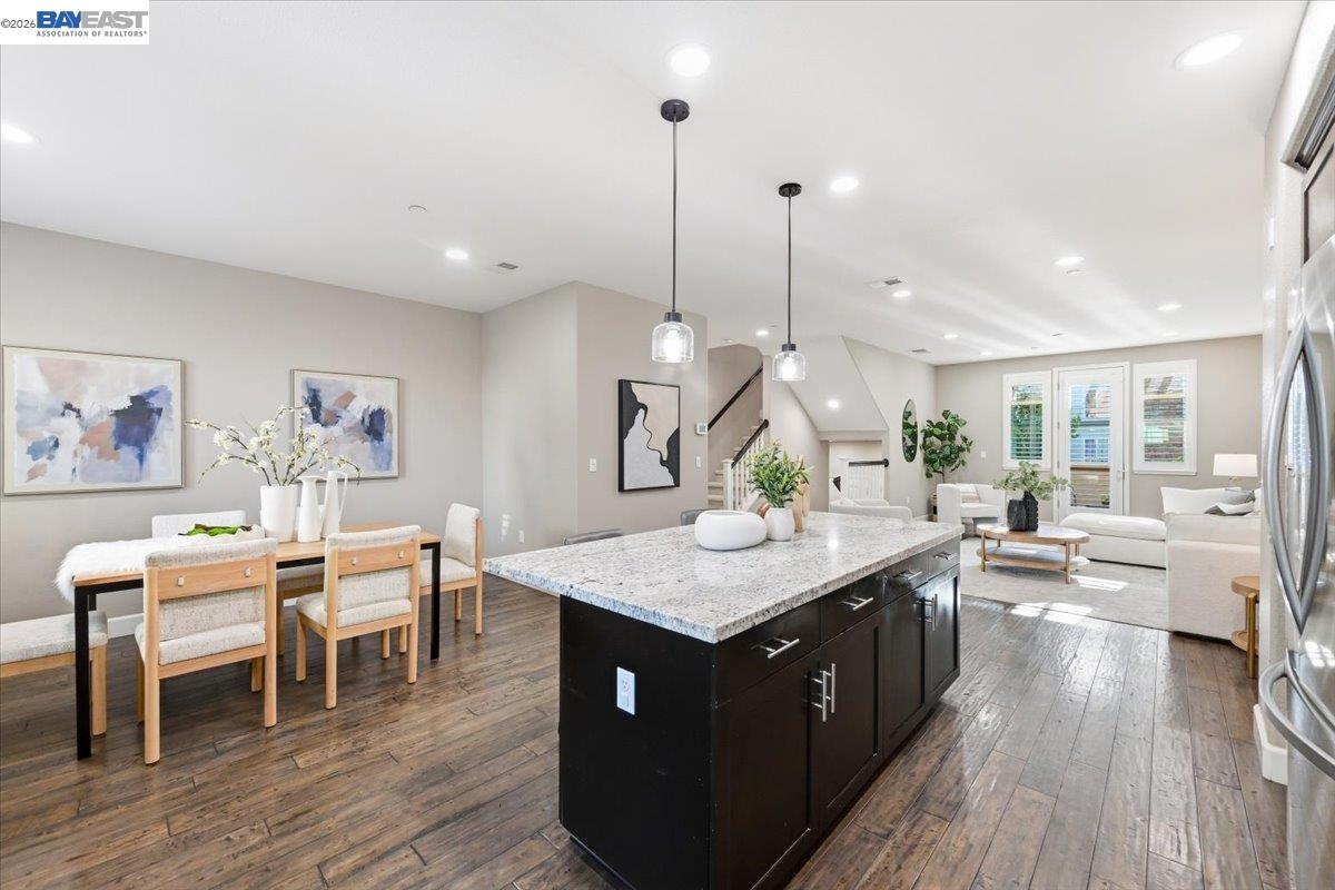 5423 Iron Horse Pkwy, Dublin CA 94568 — photo 9