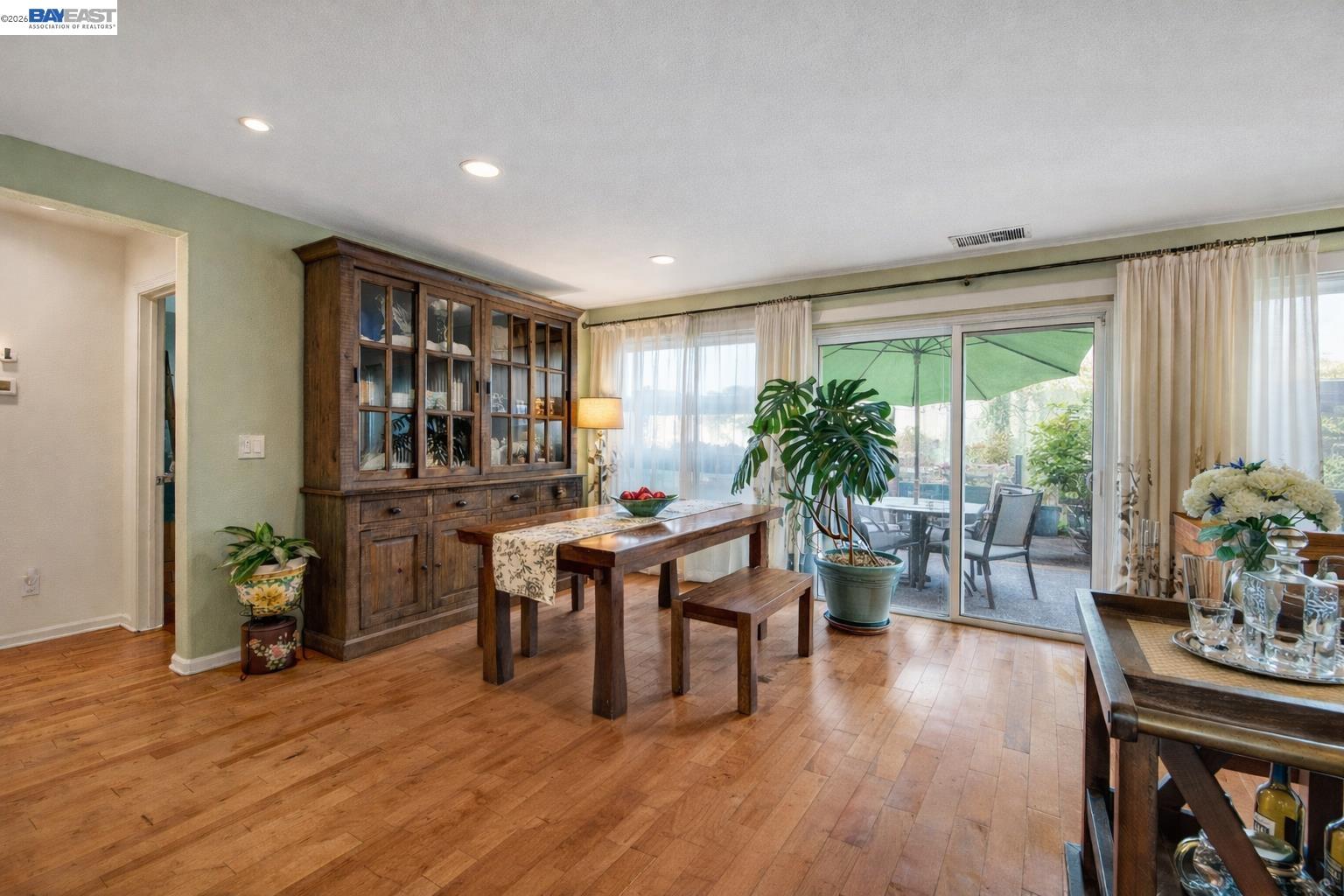 15100 Shining Star Ln, San Leandro CA 94579 — photo 11