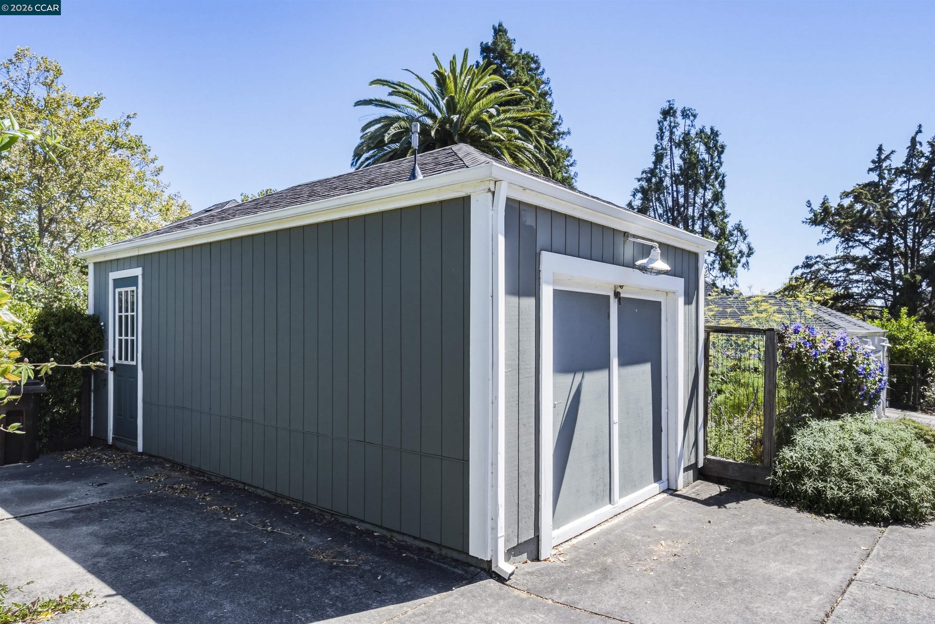 133 Pinole St, Hercules CA 94547 — photo 27