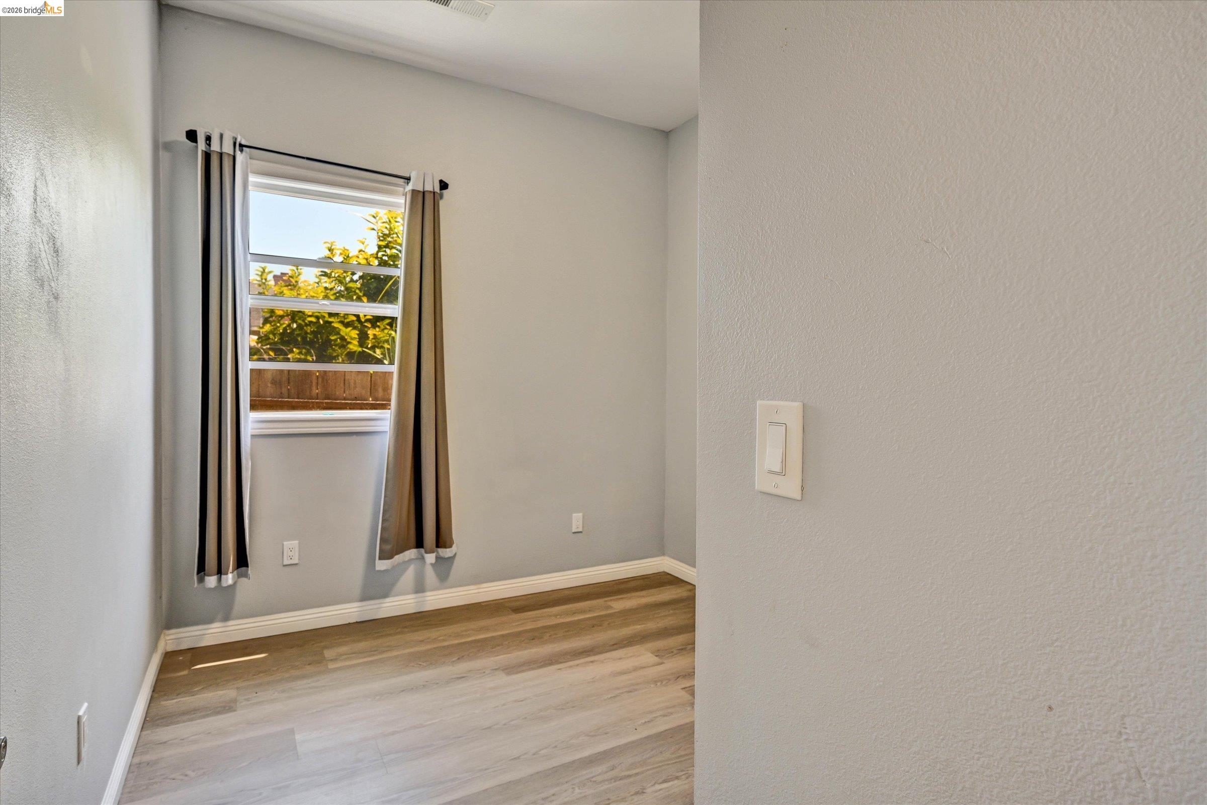 1190 Davis St, San Leandro CA 94577 — photo 31