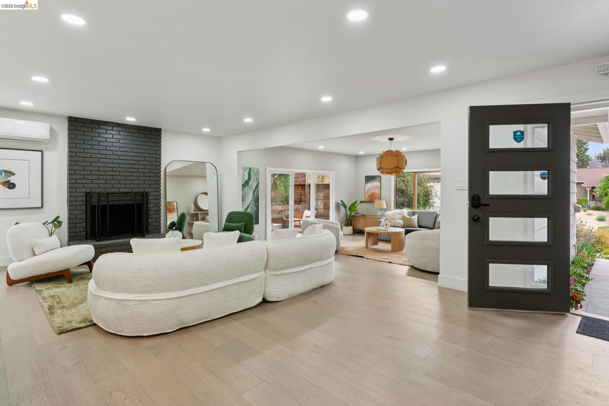 4725 Scotia Ave, Oakland CA 94605 — photo 5