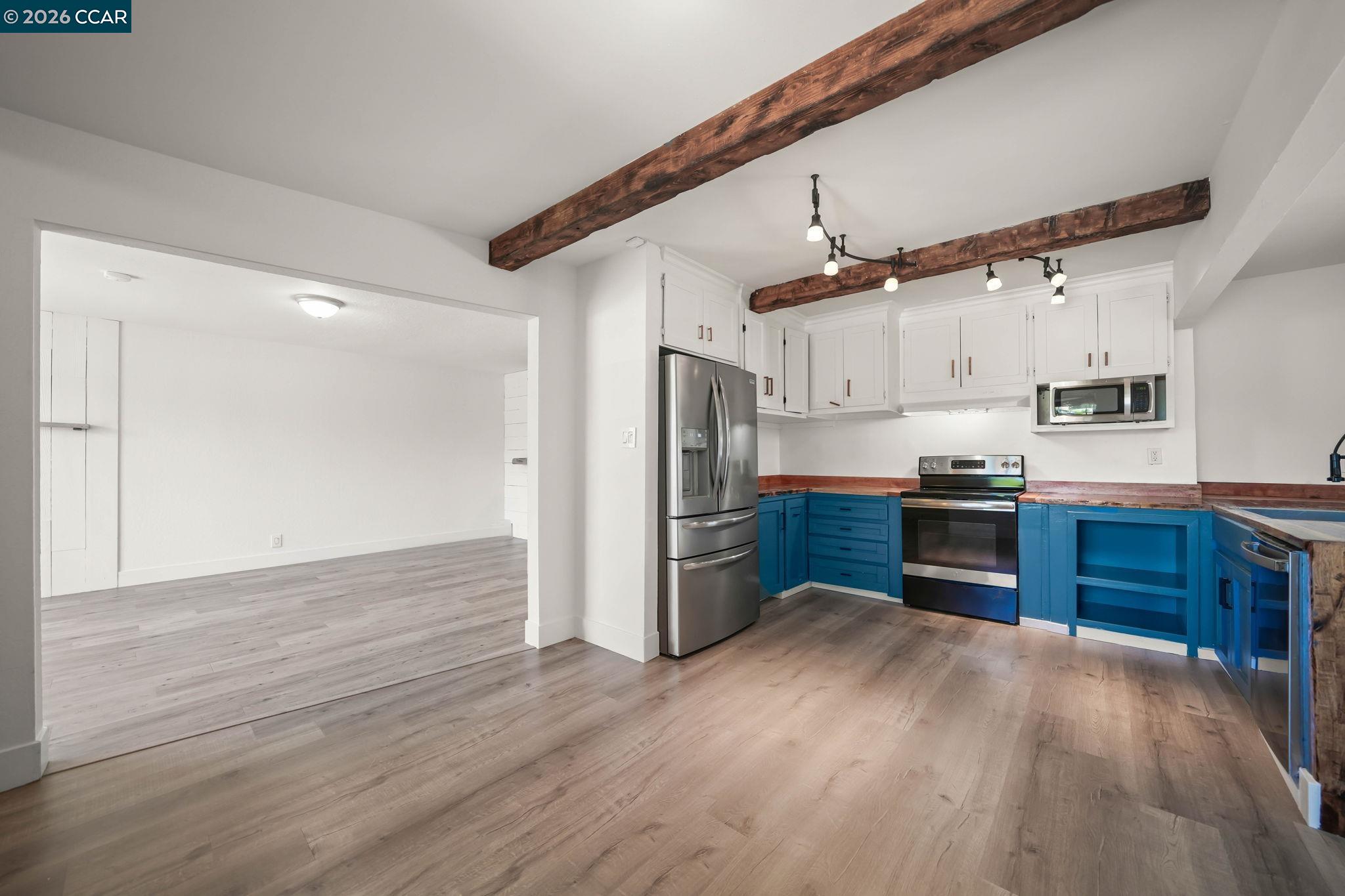 1 N Lake Cir, Antioch CA 94509 — photo 18