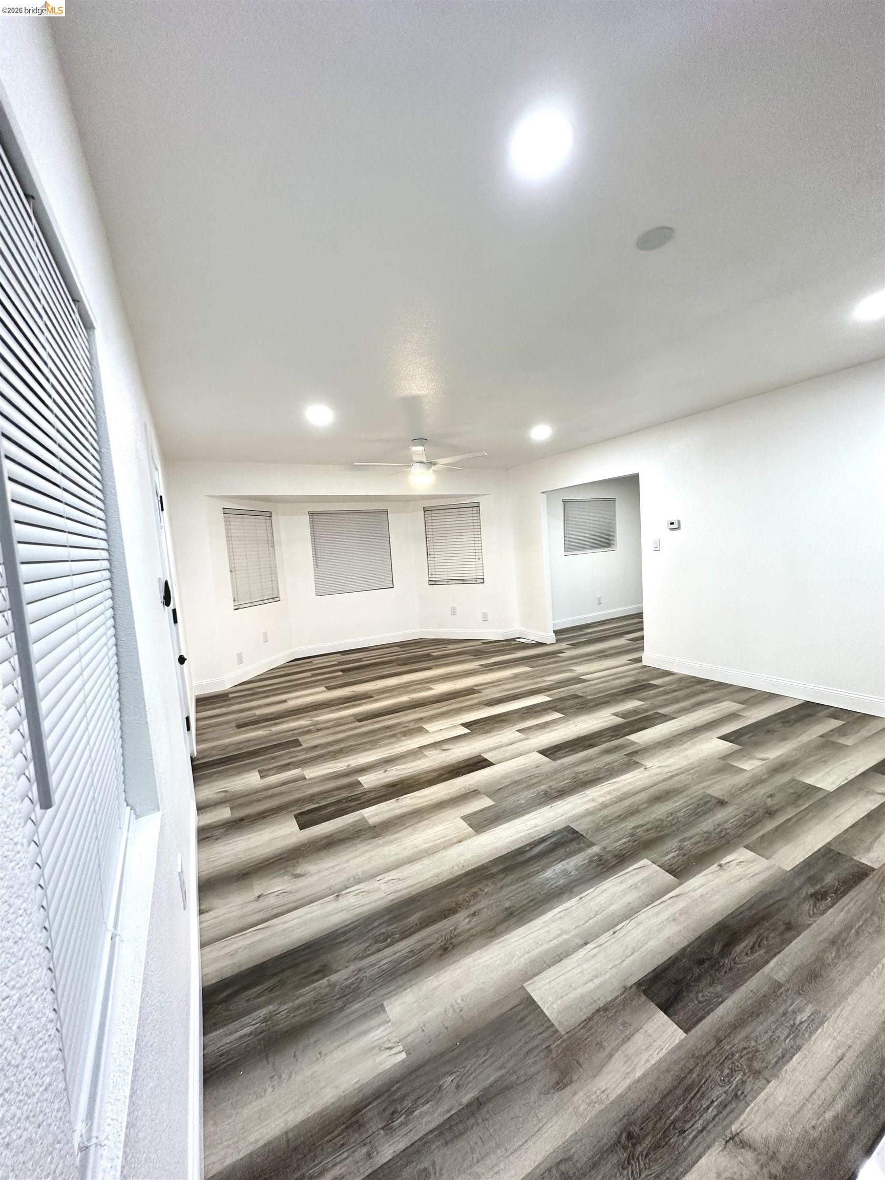 7724 Crest Ave, Oakland CA 94605 — photo 9