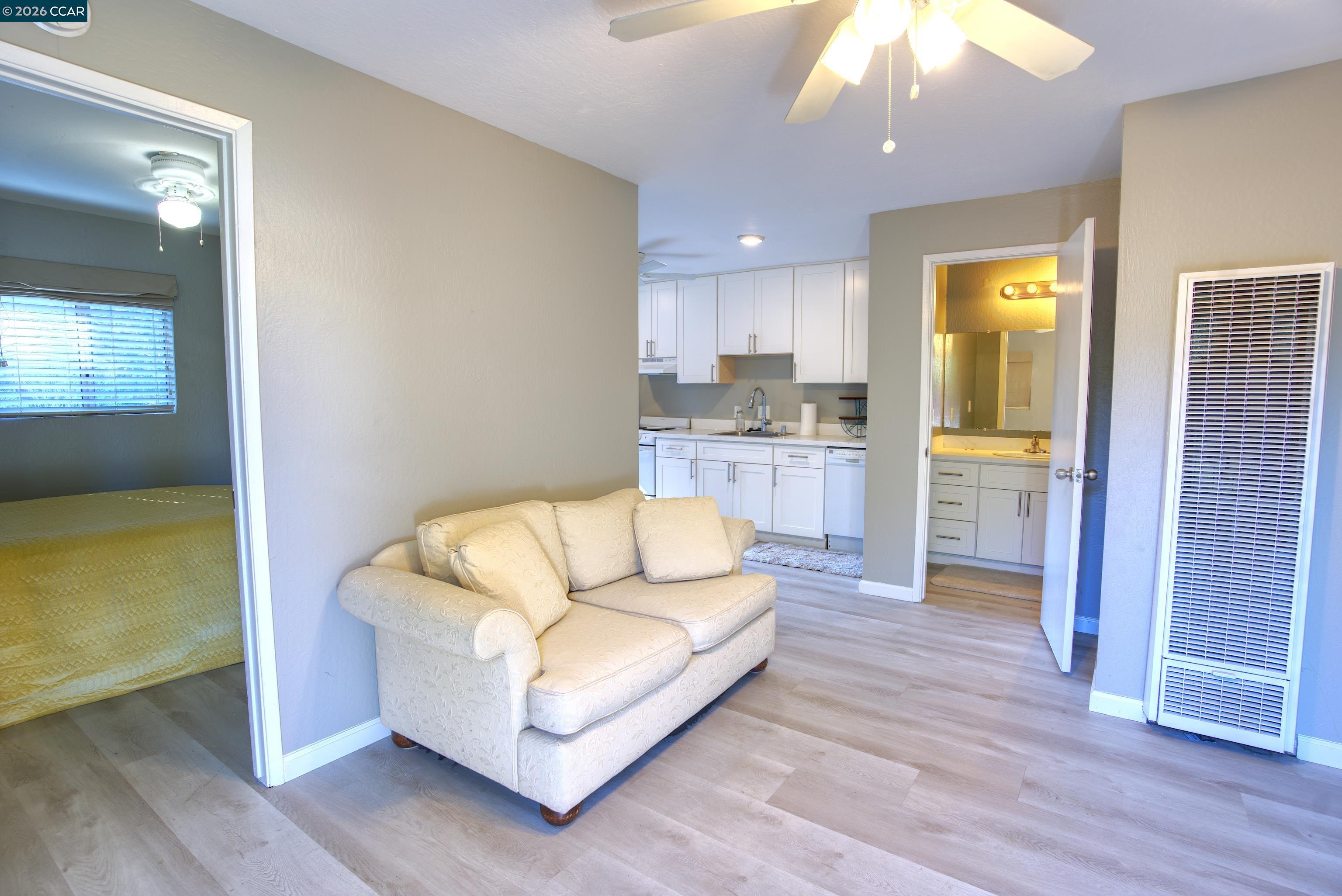 1213 Grove Way, Concord CA 94518 — photo 19