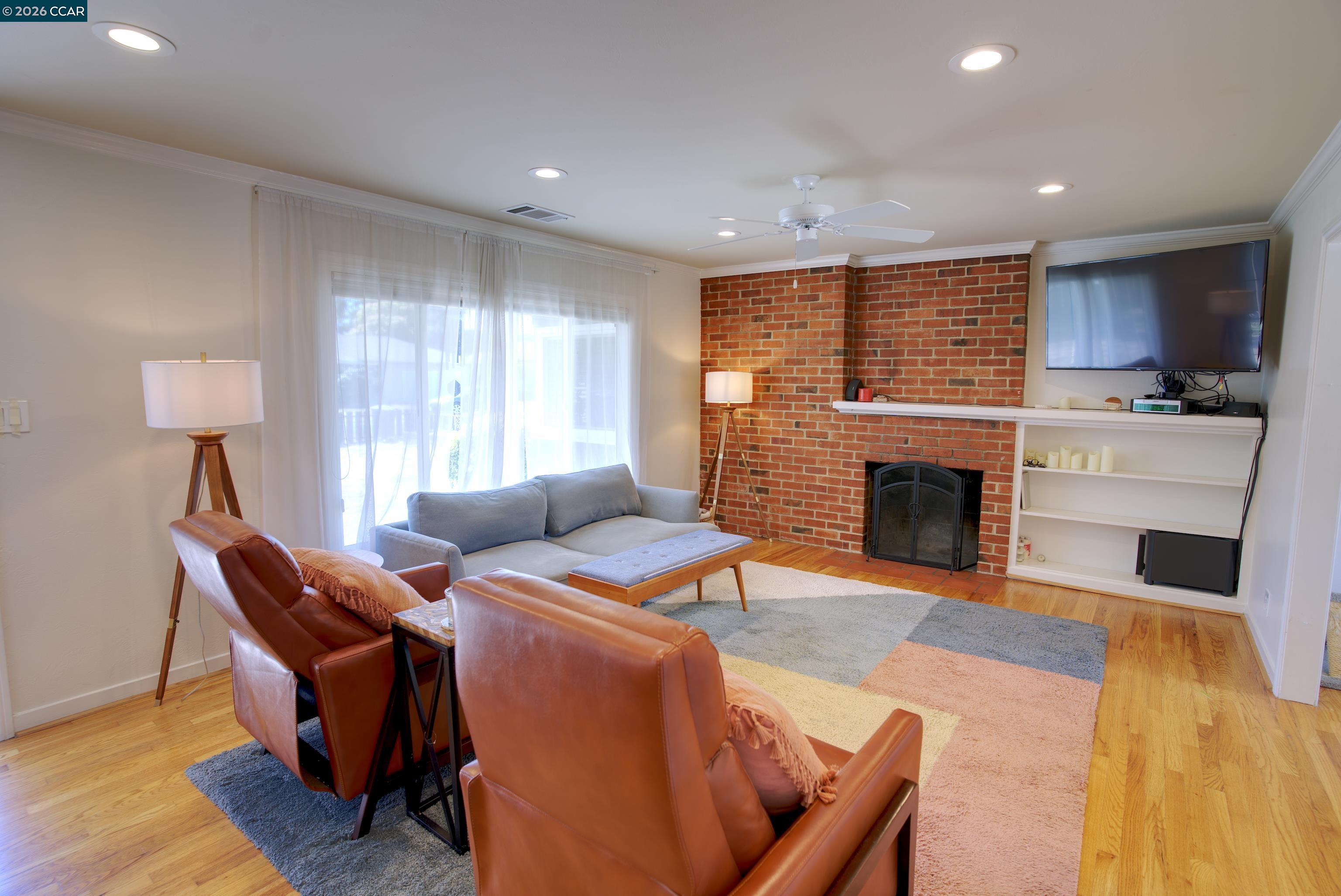 1213 Grove Way, Concord CA 94518 — photo 6