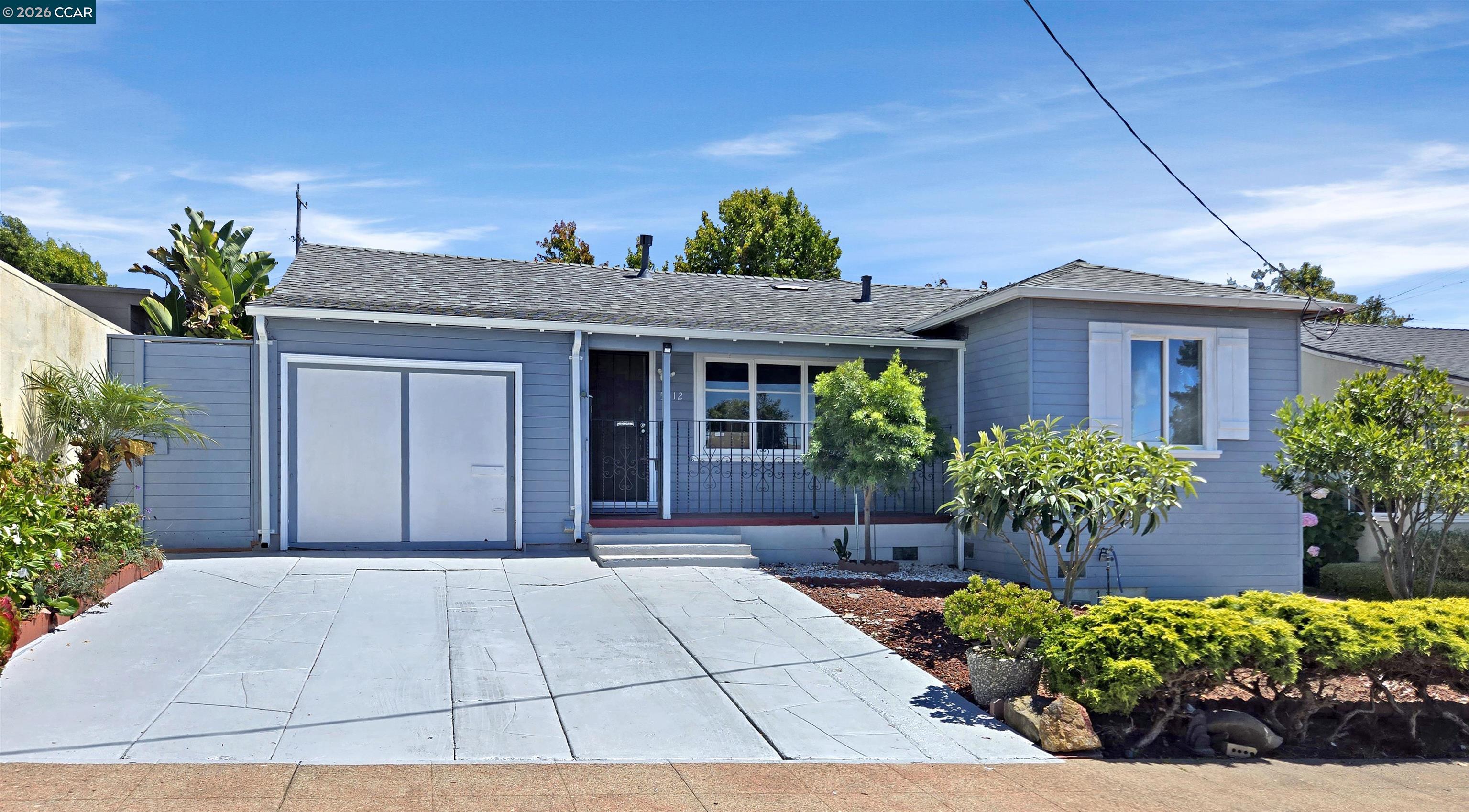 5512 Santa Cruz Ave, Richmond CA 94804