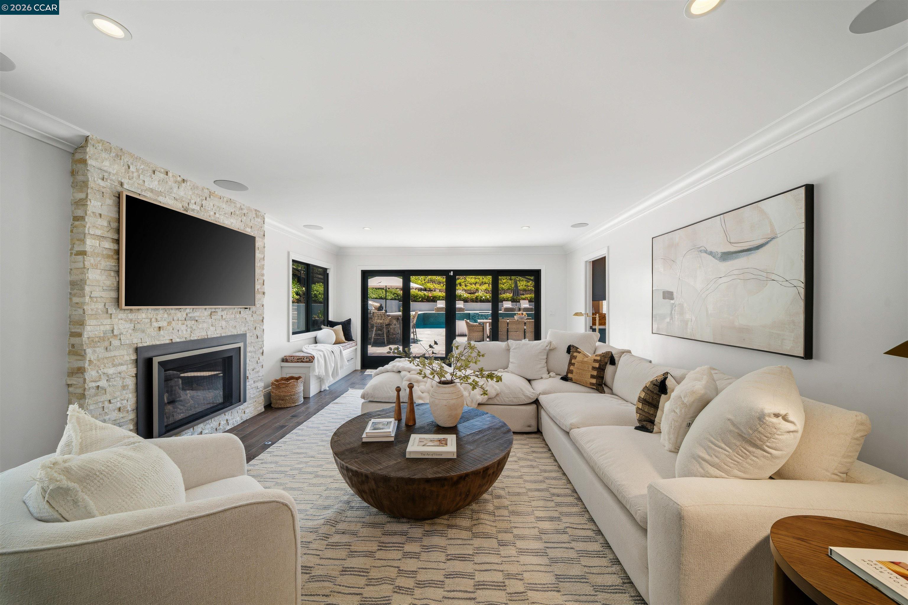 330 Twin Peaks Ln, Alamo CA 94507 — photo 16