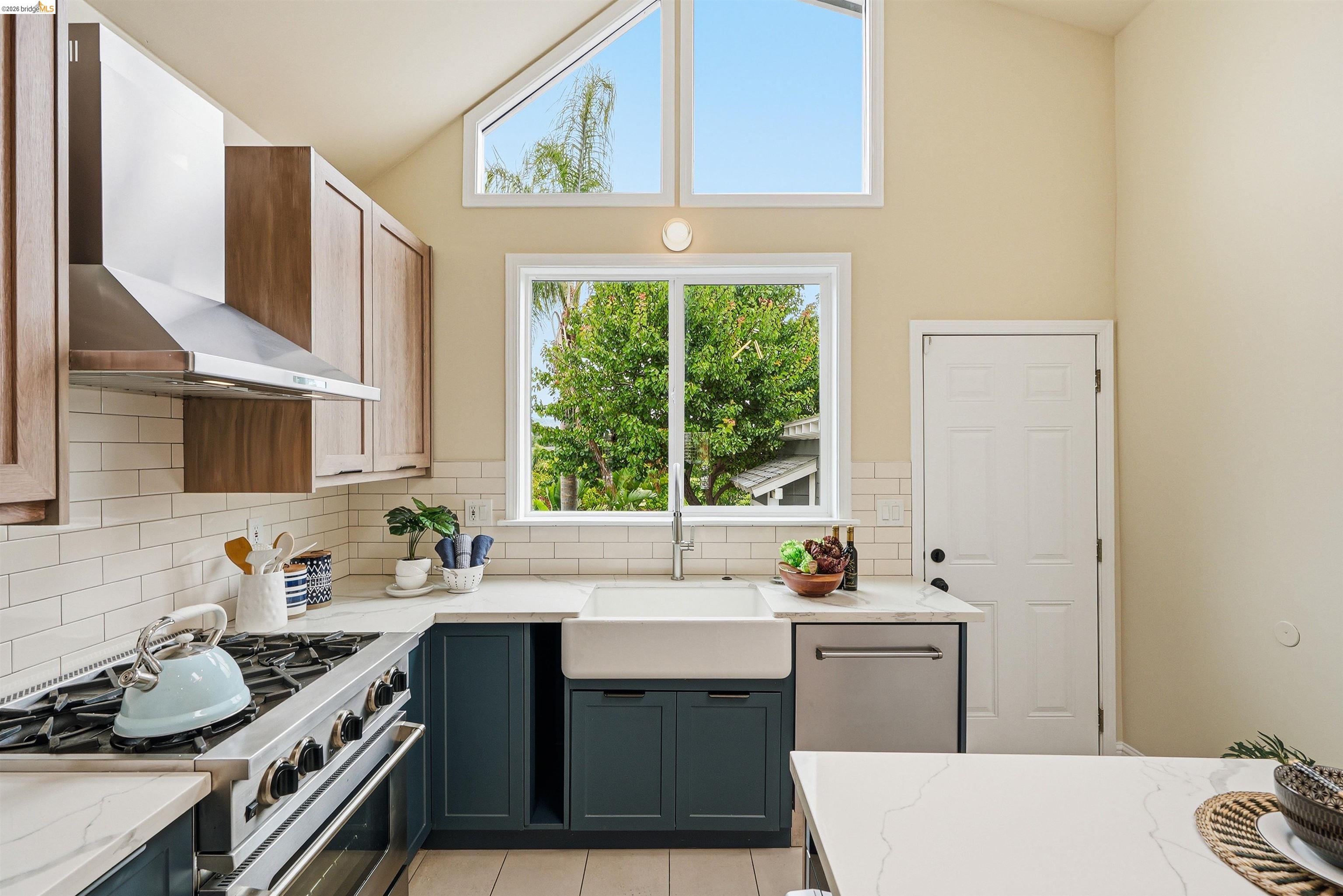 3214 Stuart St, Oakland CA 94602 — photo 13