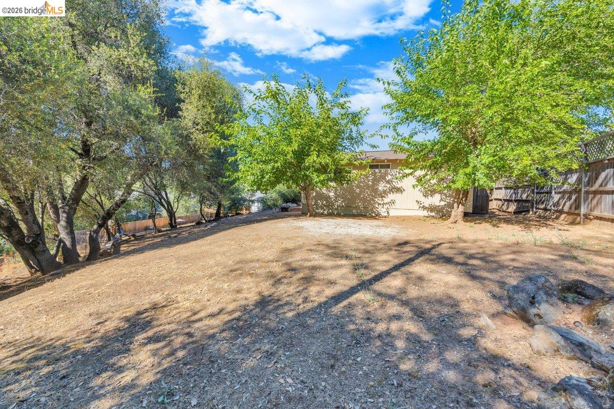 19264 Rockridge Way, Sonora CA 95370 — photo 30