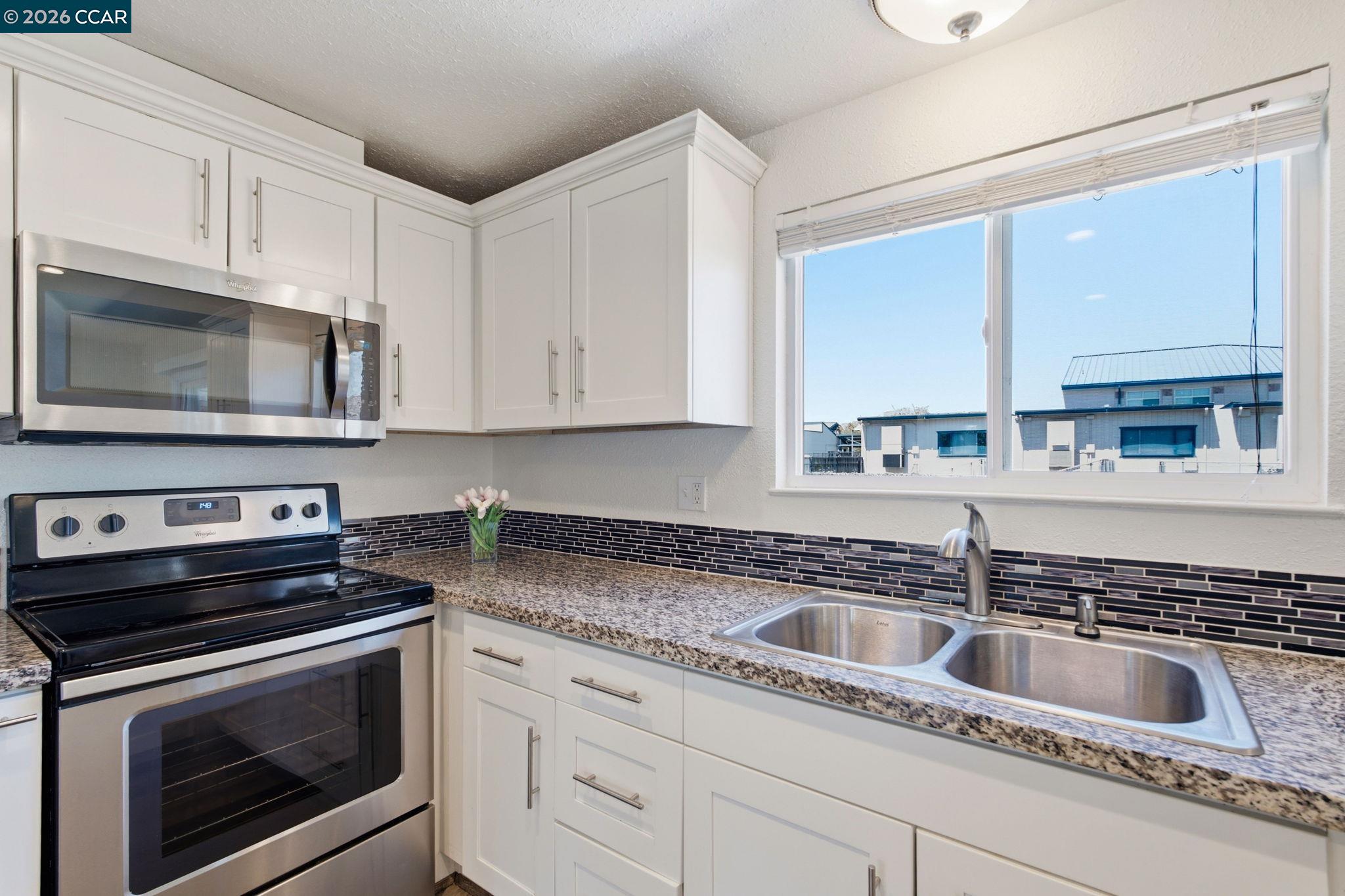 908 Francisco  Dr, Suisun City CA 94585 — photo 17