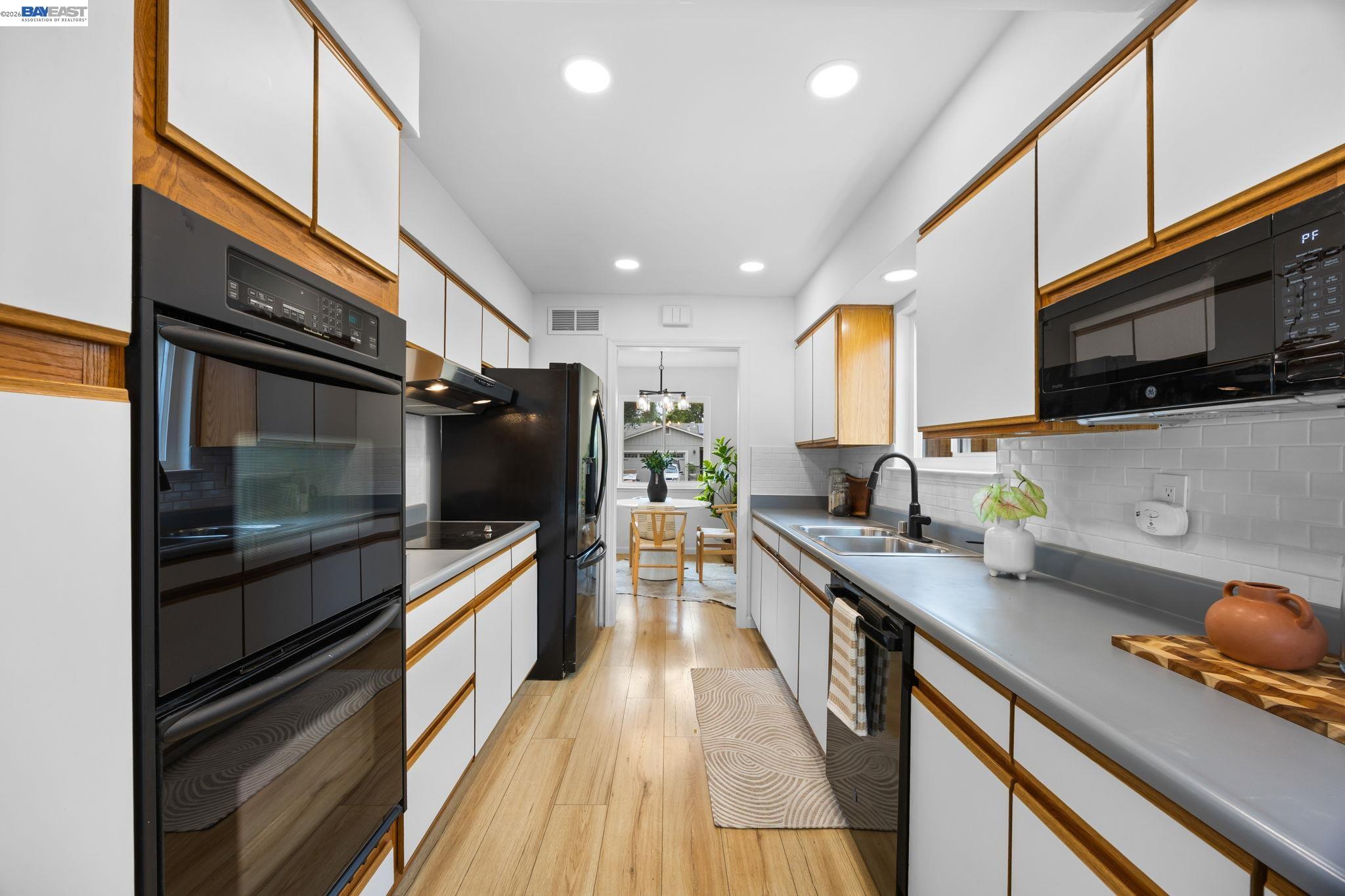 39525 Eric St, Fremont CA 94538 — photo 16