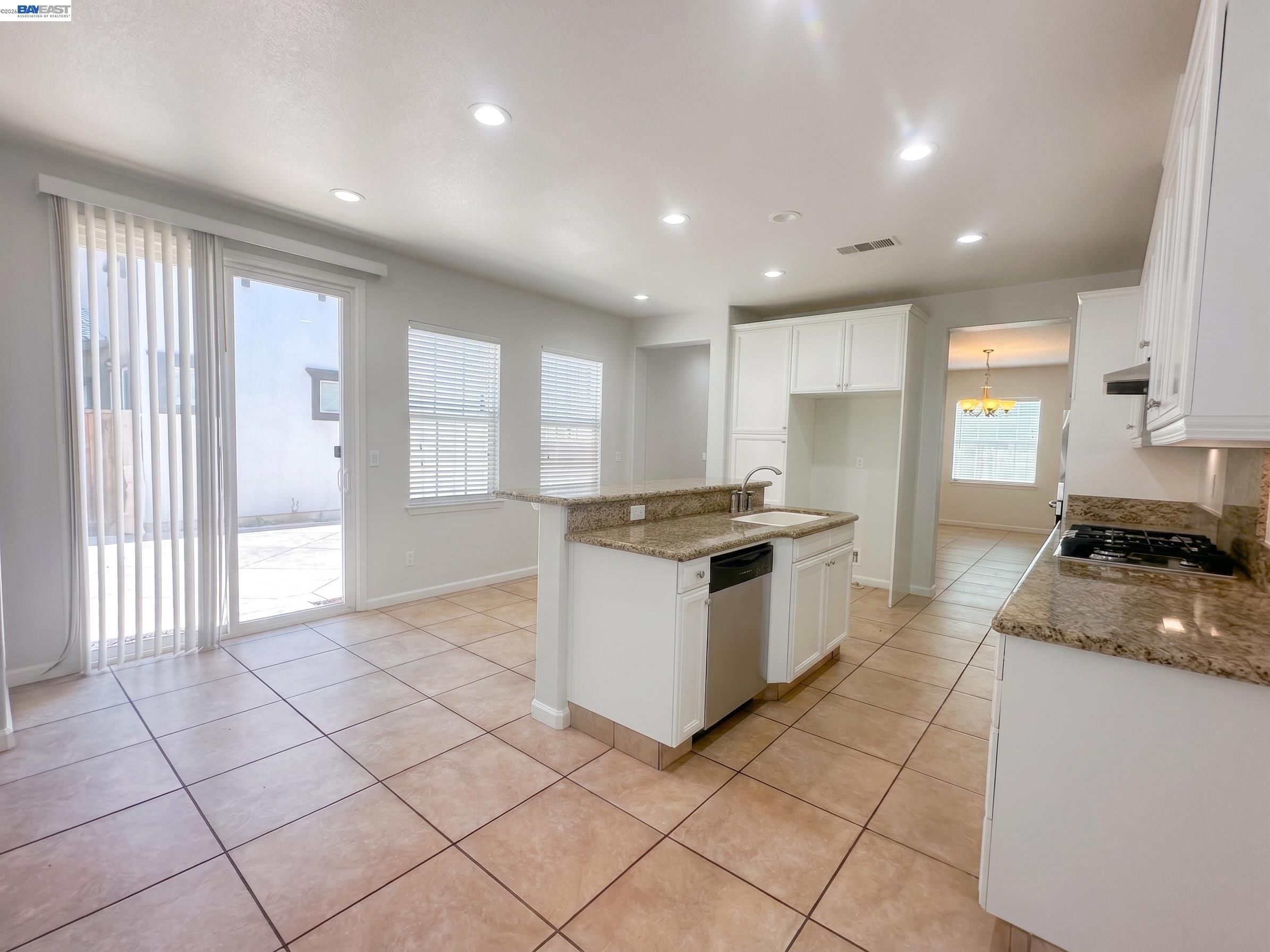 60 S Pacifico St, Mountain House CA 95391 — photo 9