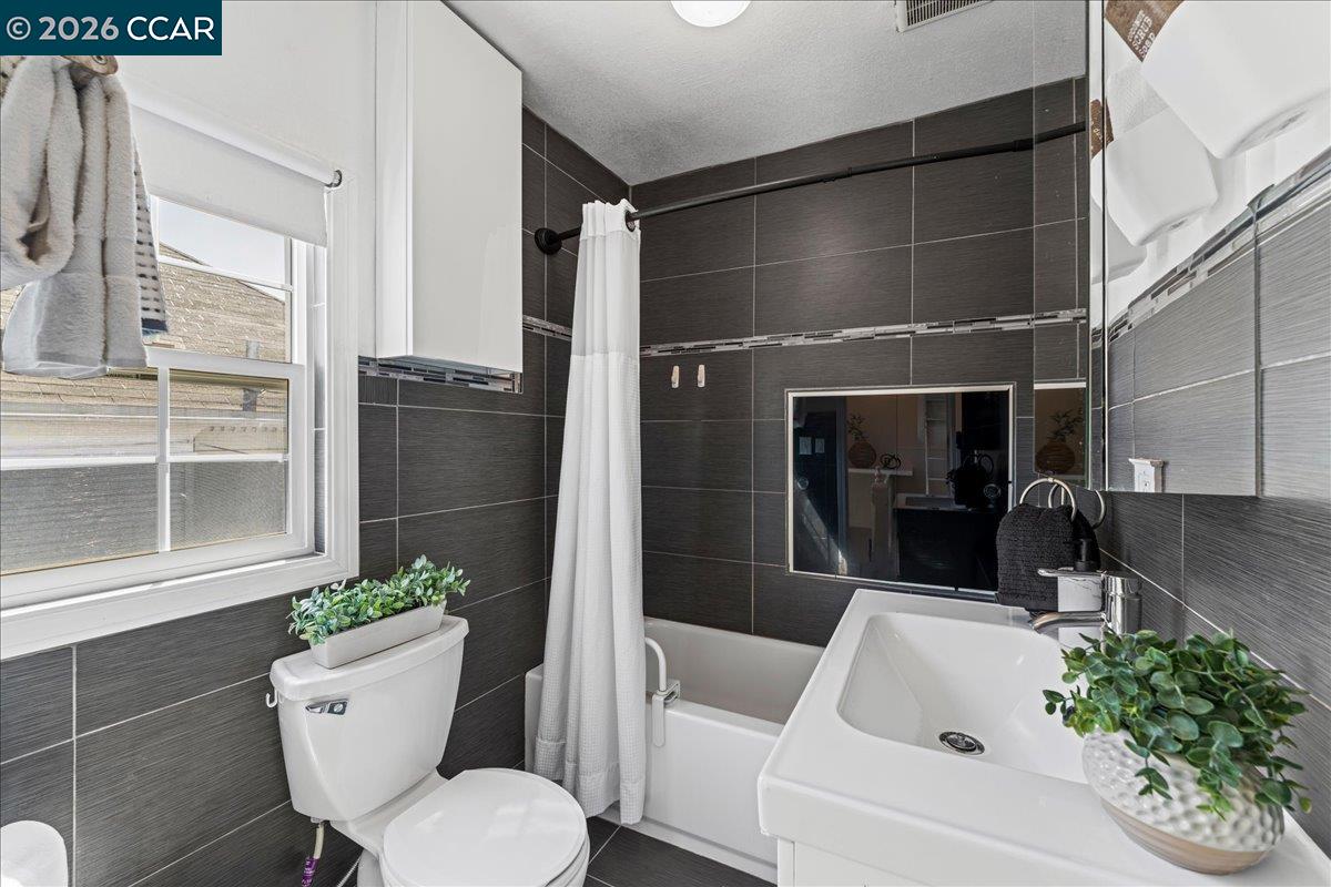 1538 Russell St, Berkeley CA 94703 — photo 25