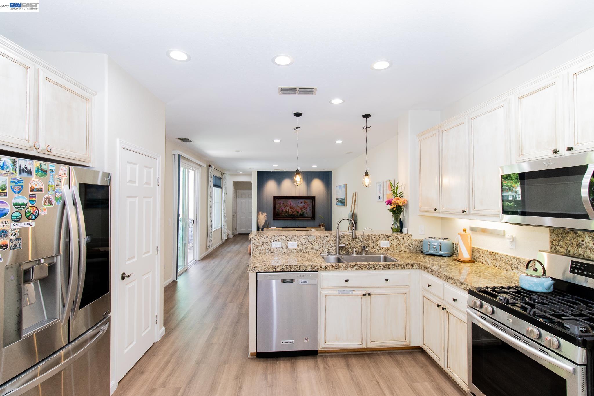 98 W Atento Ln, Mountain House CA 95391 — photo 12