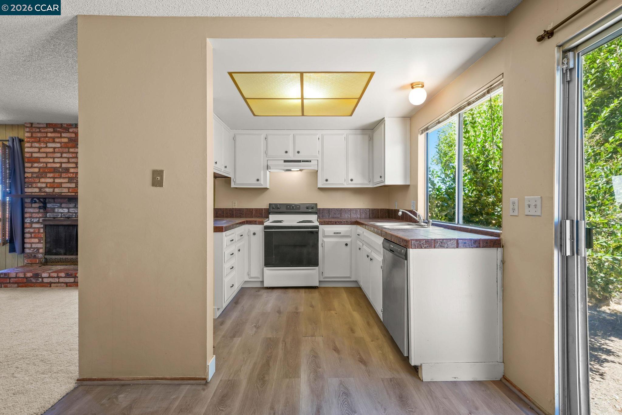 11 Danridge Ct, Antioch CA 94509 — photo 8