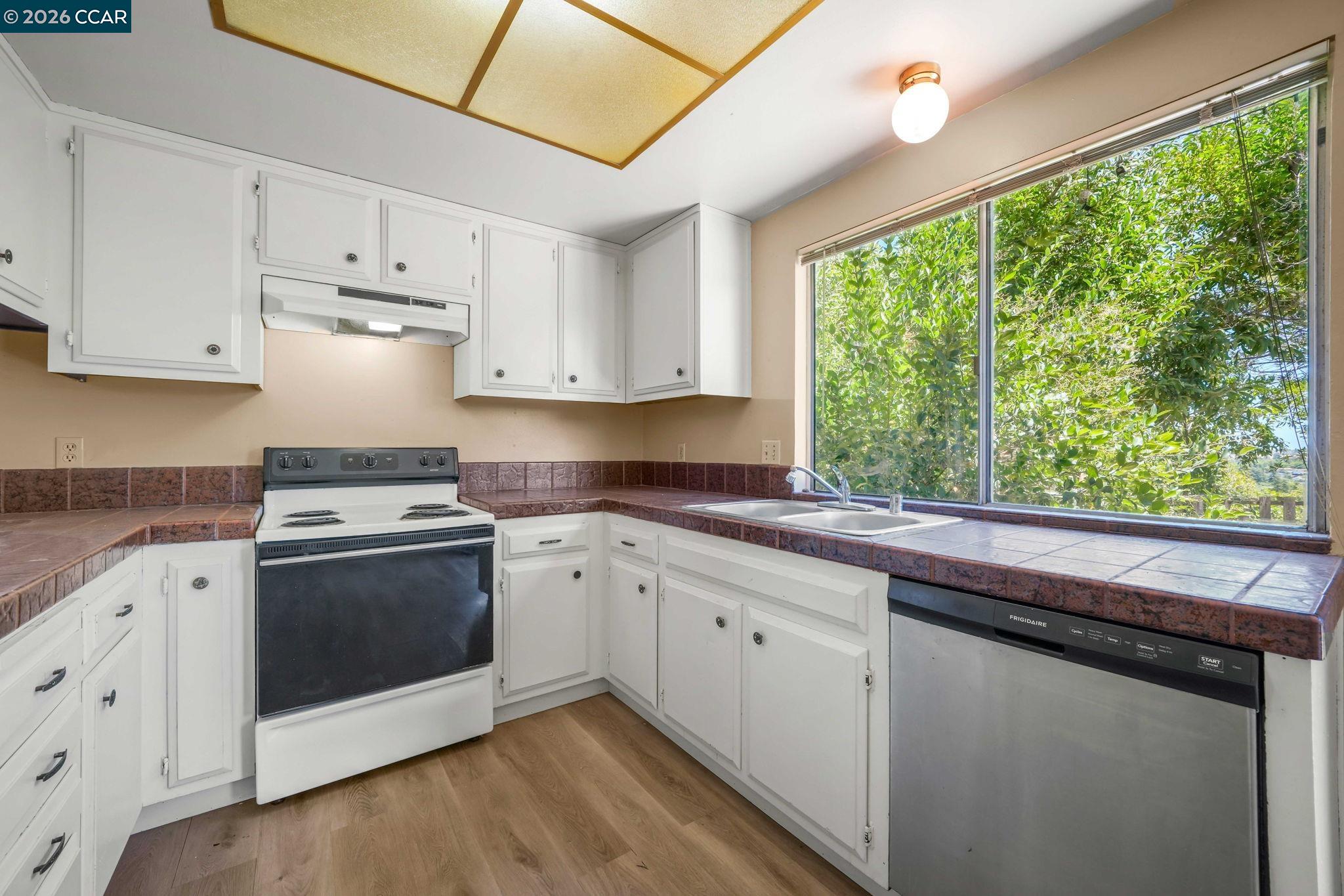 11 Danridge Ct, Antioch CA 94509 — photo 9
