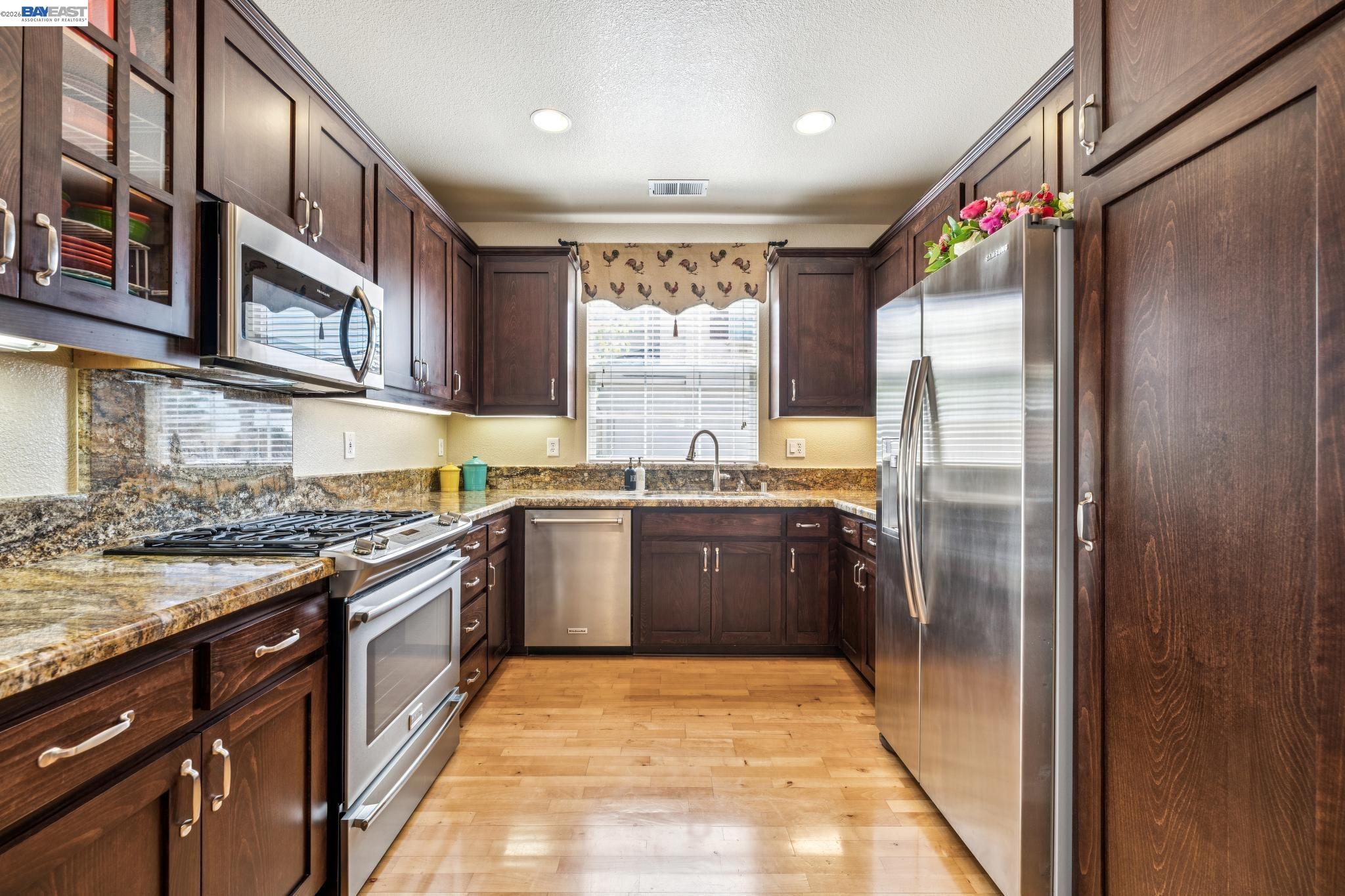 3158 Persimmon Cir, Pleasanton CA 94588 — photo 13