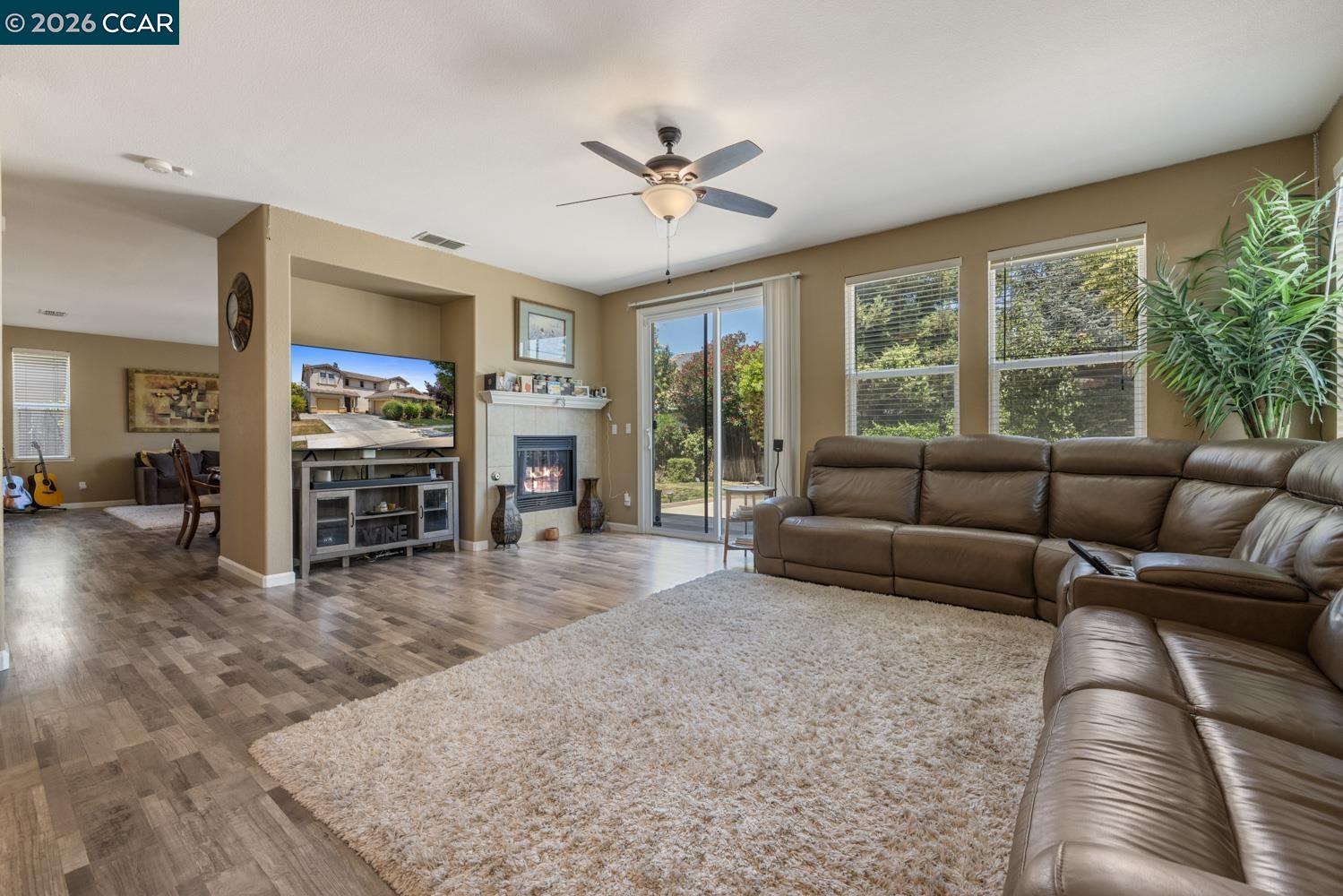 1117 Van Gogh Lane, Patterson CA 95363 — photo 15
