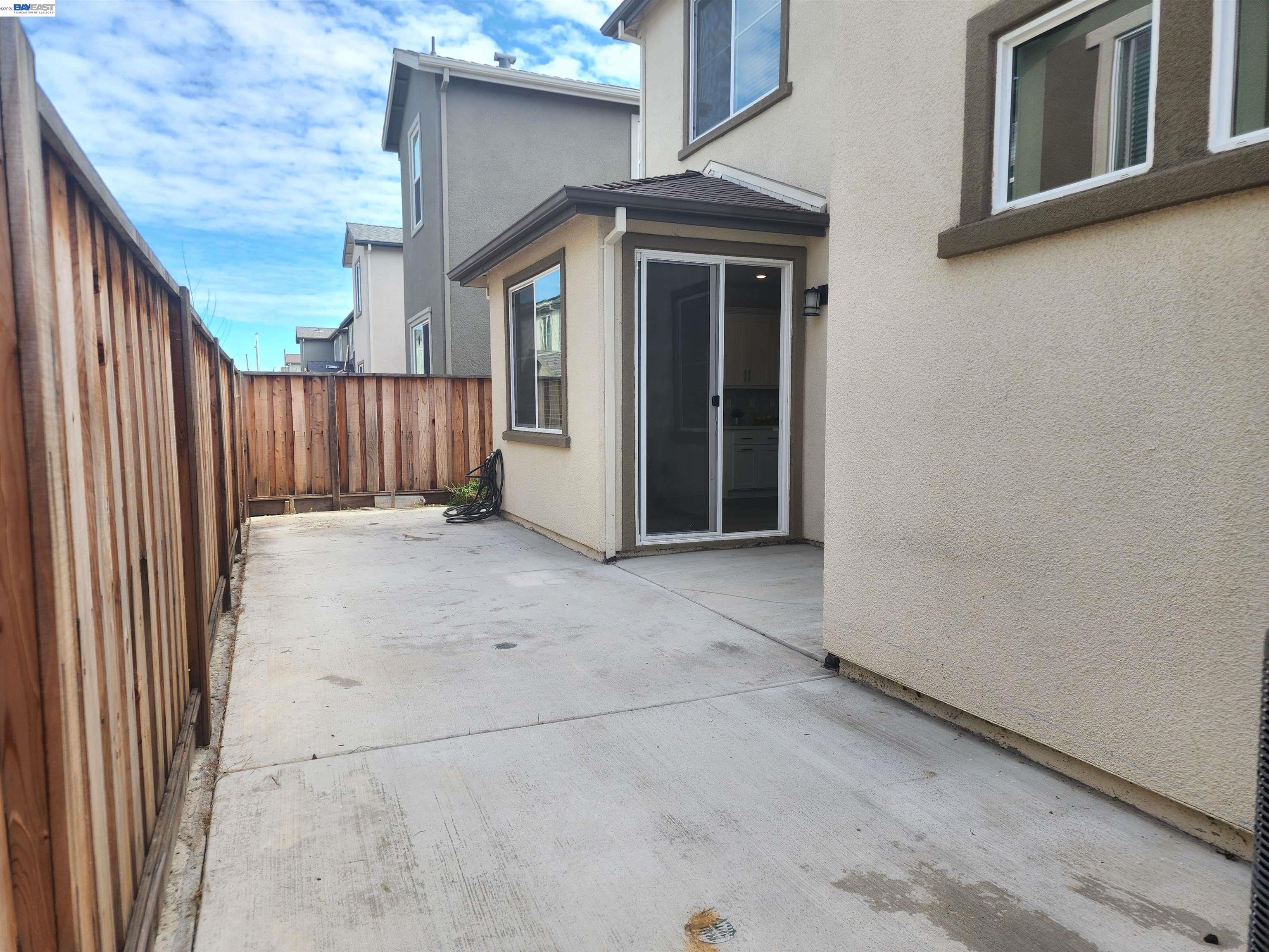 417 Mystic Ln, Pittsburg CA 94565 — photo 18
