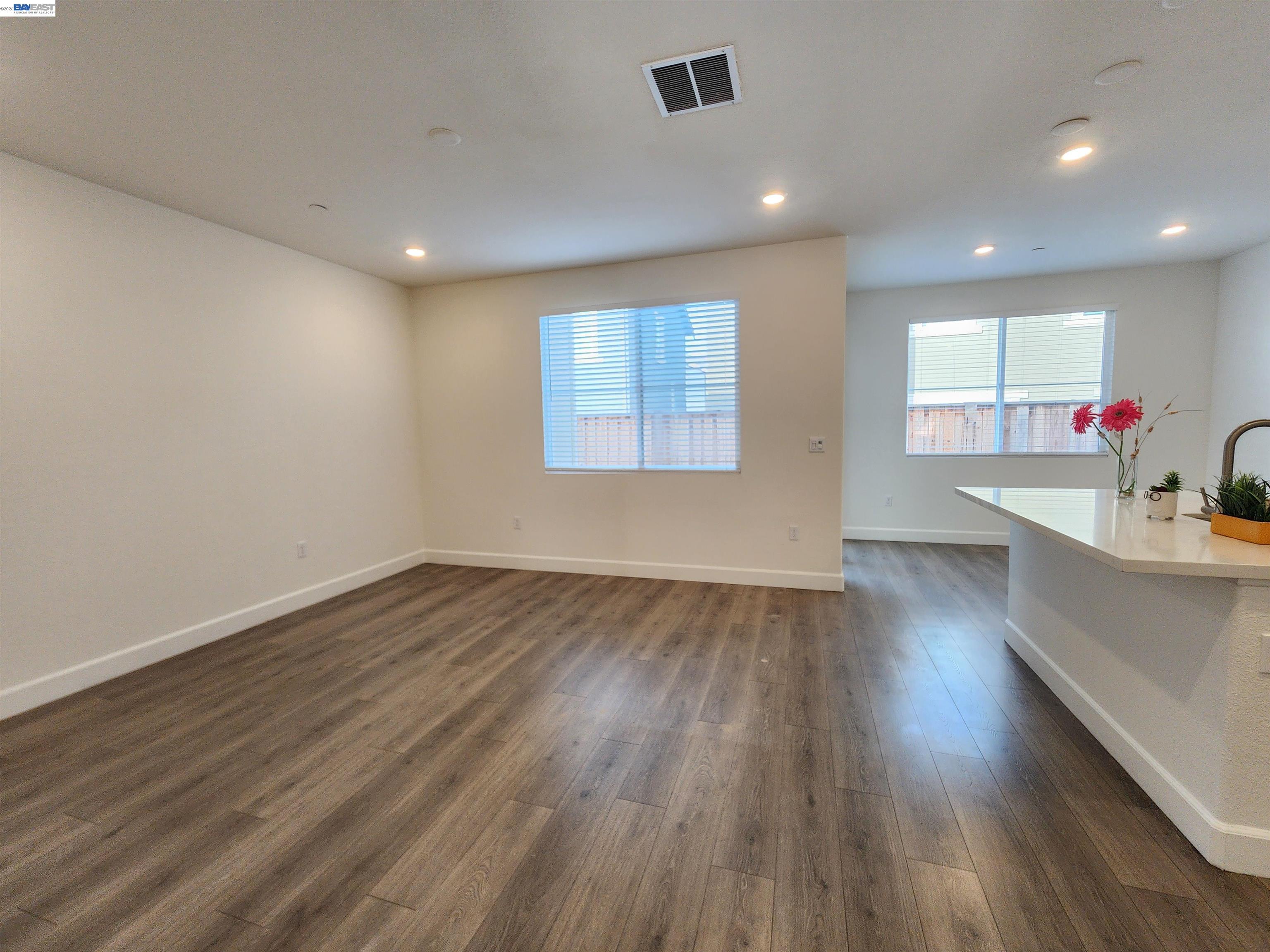 417 Mystic Ln, Pittsburg CA 94565 — photo 10