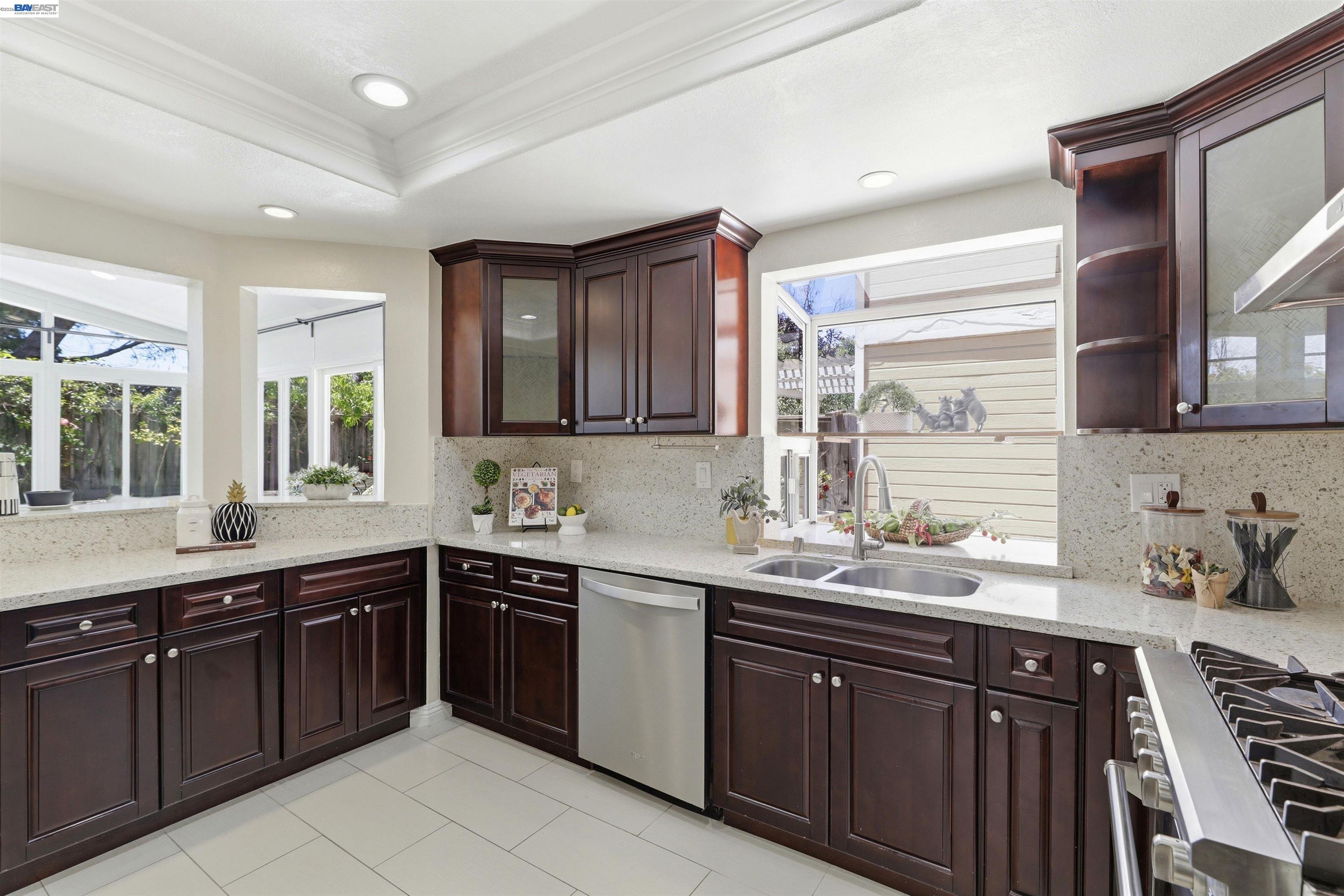34561 Winslow ter, Fremont CA 94555 — photo 15