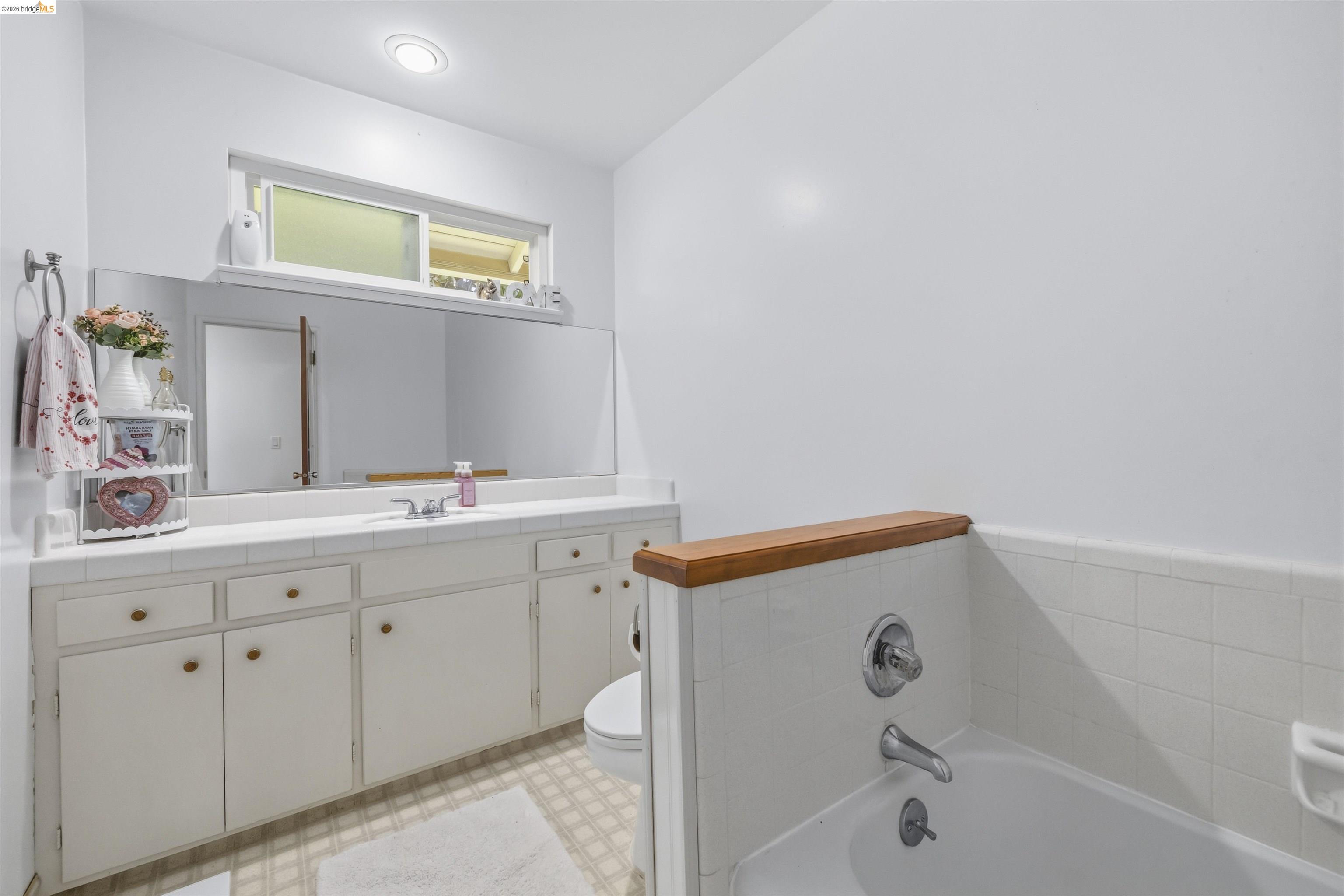 1042 Walnut St, Oakdale, CA 95361 photo 16