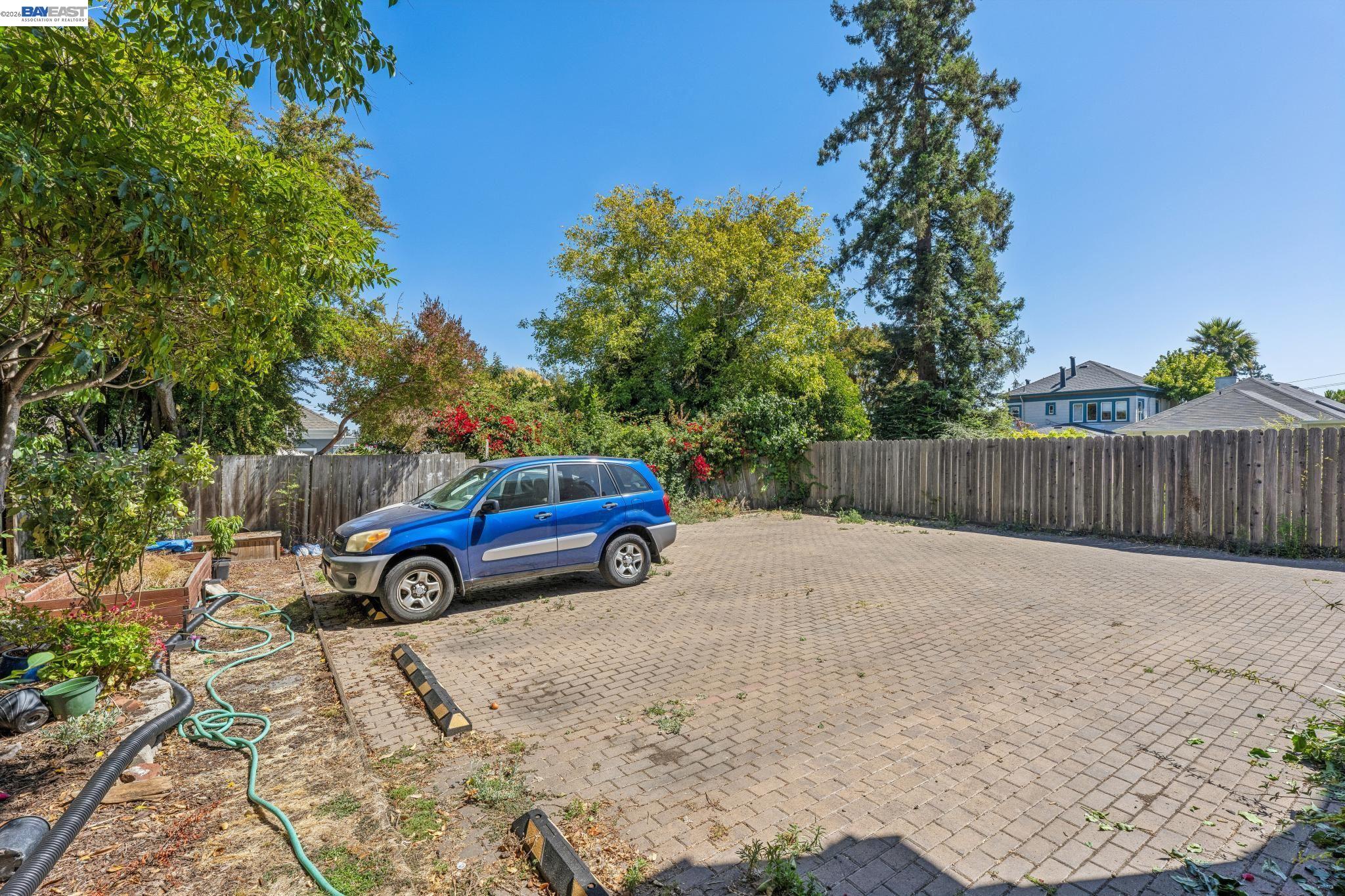 4324 Montgomery St # B, Oakland CA 94611 — photo 43