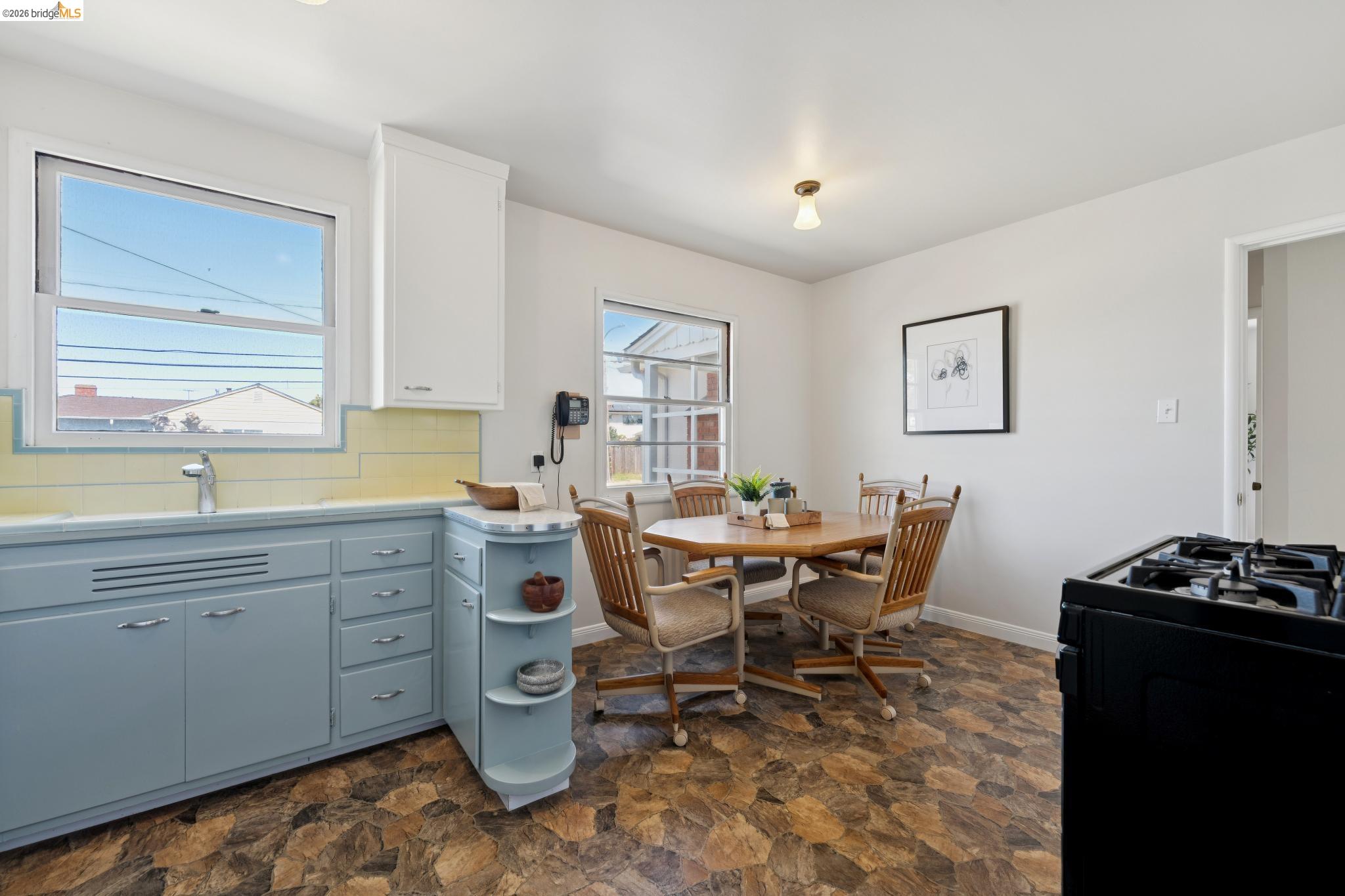 15162 Inverness St, San Leandro CA 94579 — photo 8