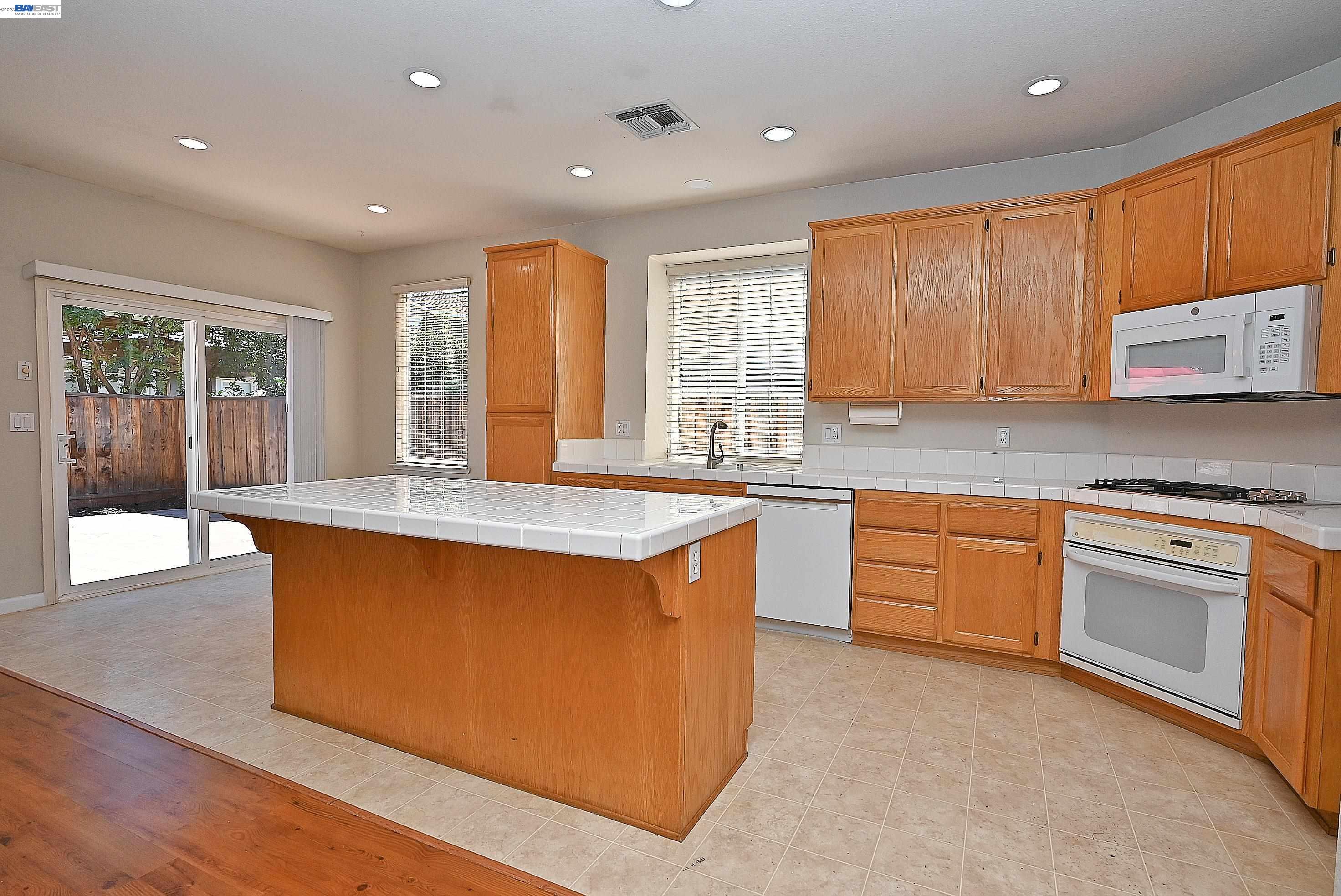 2245 Sabrina Way, Tracy CA 95377 — photo 21