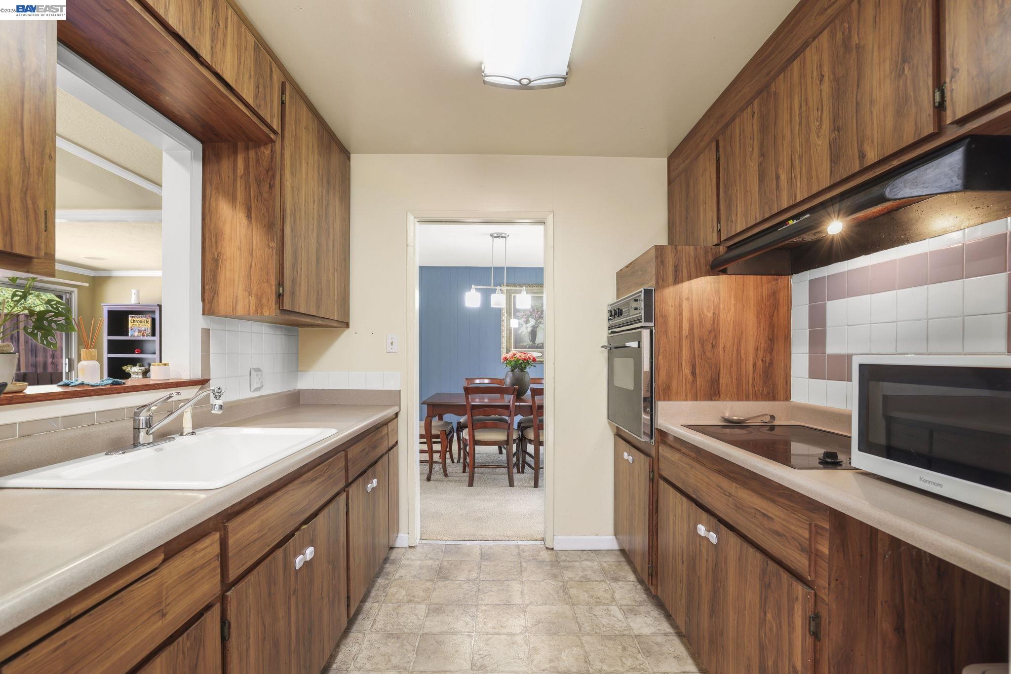 4815 Shetland Ave, Oakland CA 94605 — photo 15