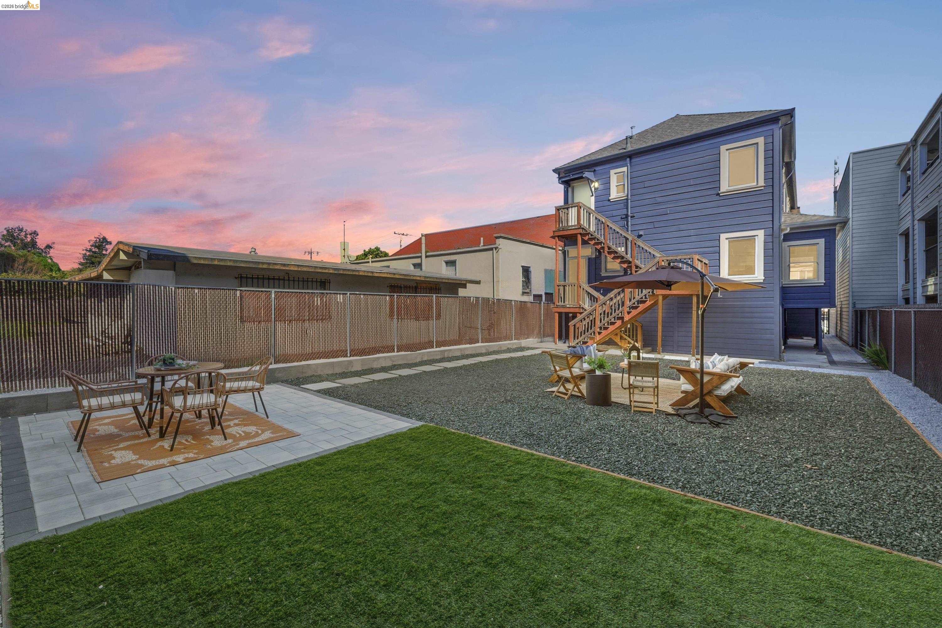 523 25Th St, Oakland CA 94612 — photo 26